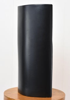 Grand vase noir David Gil for Bennington Pottery
