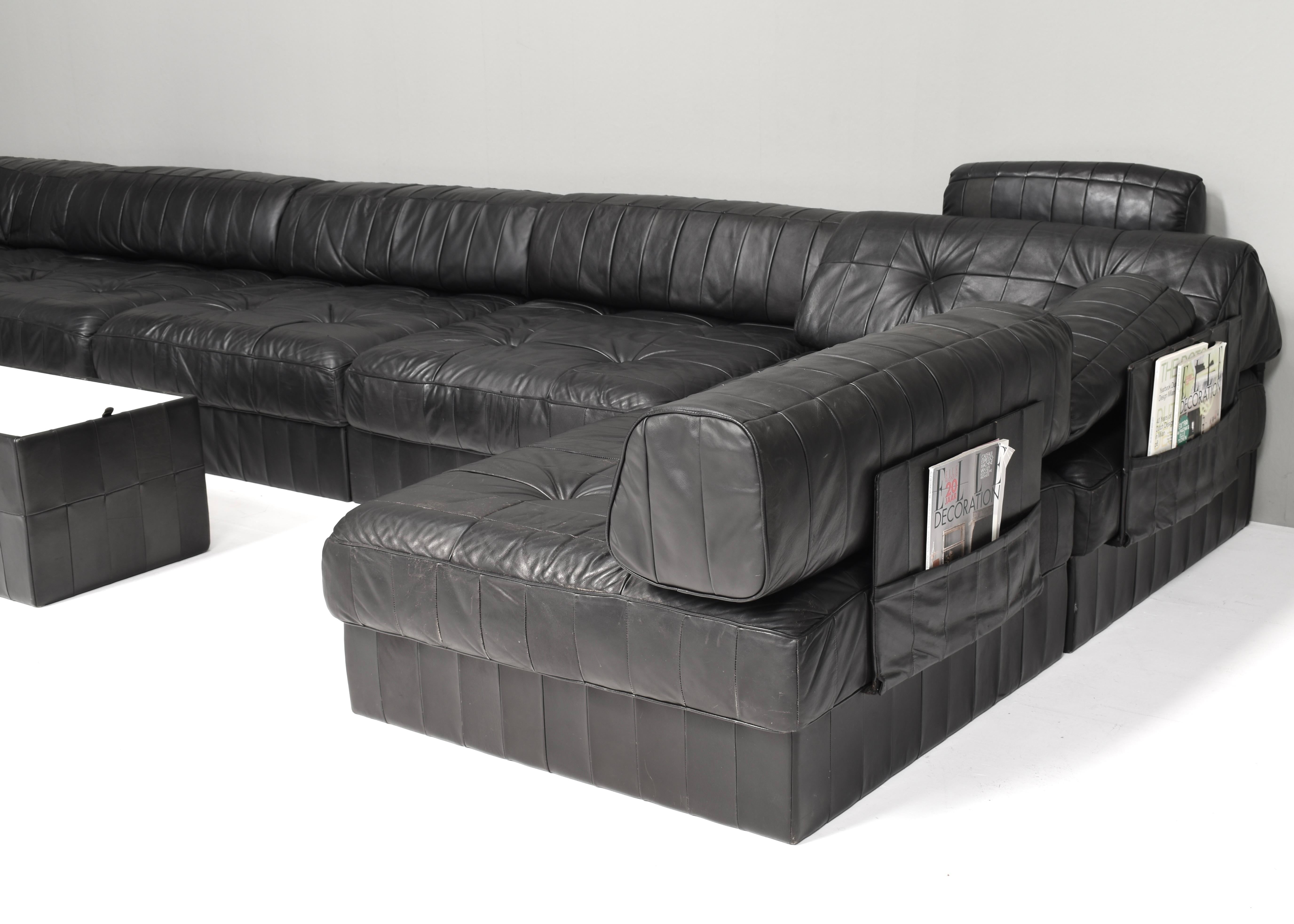 Large De Sede DS-88 Sectional Sofa in Black Leather, Switzerland, 1970's For Sale 8