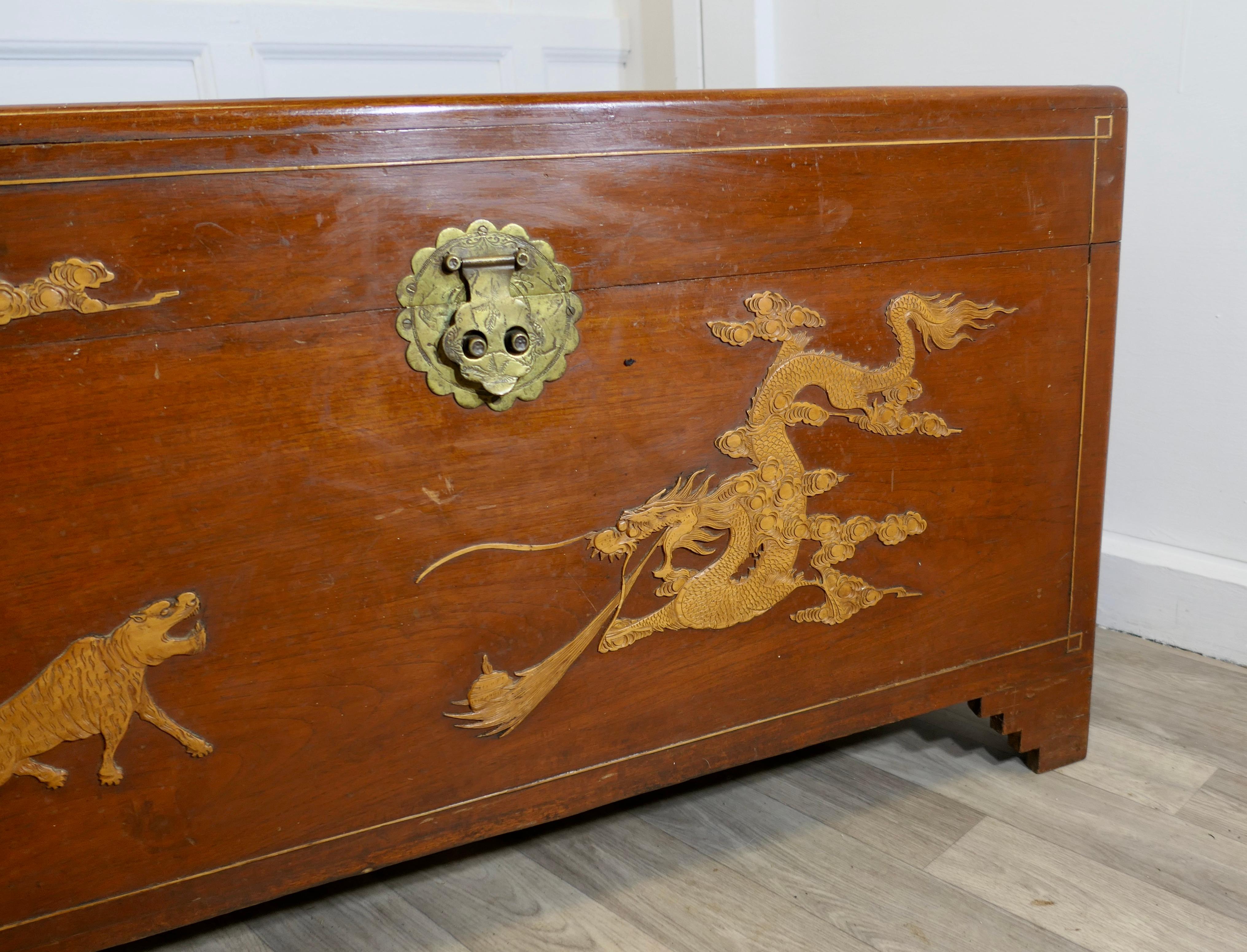 Large Decorated Camphor Wood Blanket Chest In Good Condition In Godshill, Isle of Wight