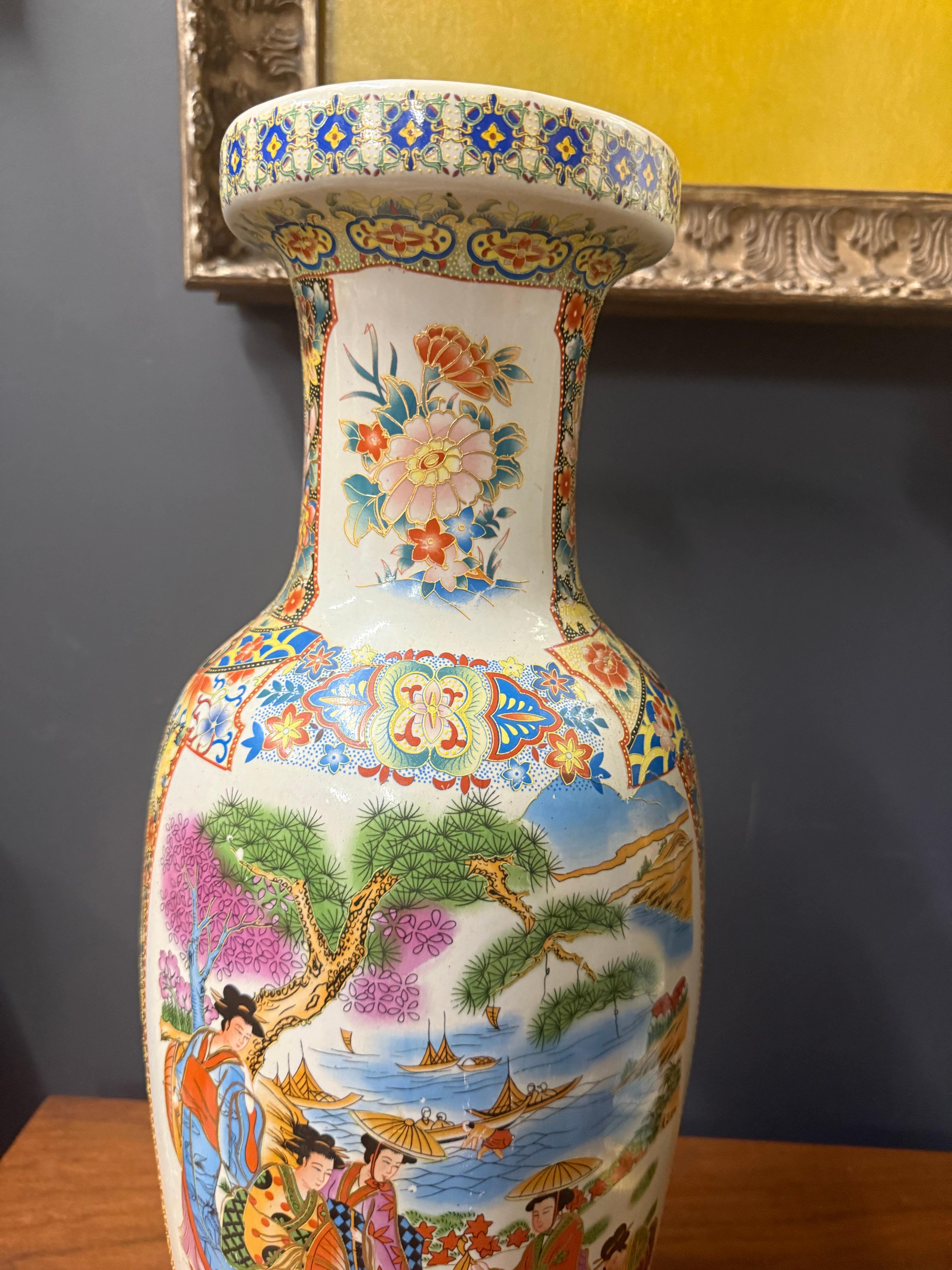 Large Decorated Chinese Vase from Ignoto, 1960 In Good Condition For Sale In Charleston, SC