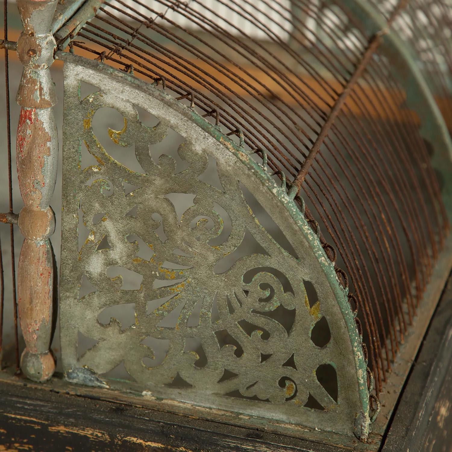 Large Decorative 19th Century Bird Cage In Good Condition In Tetbury, Gloucestershire