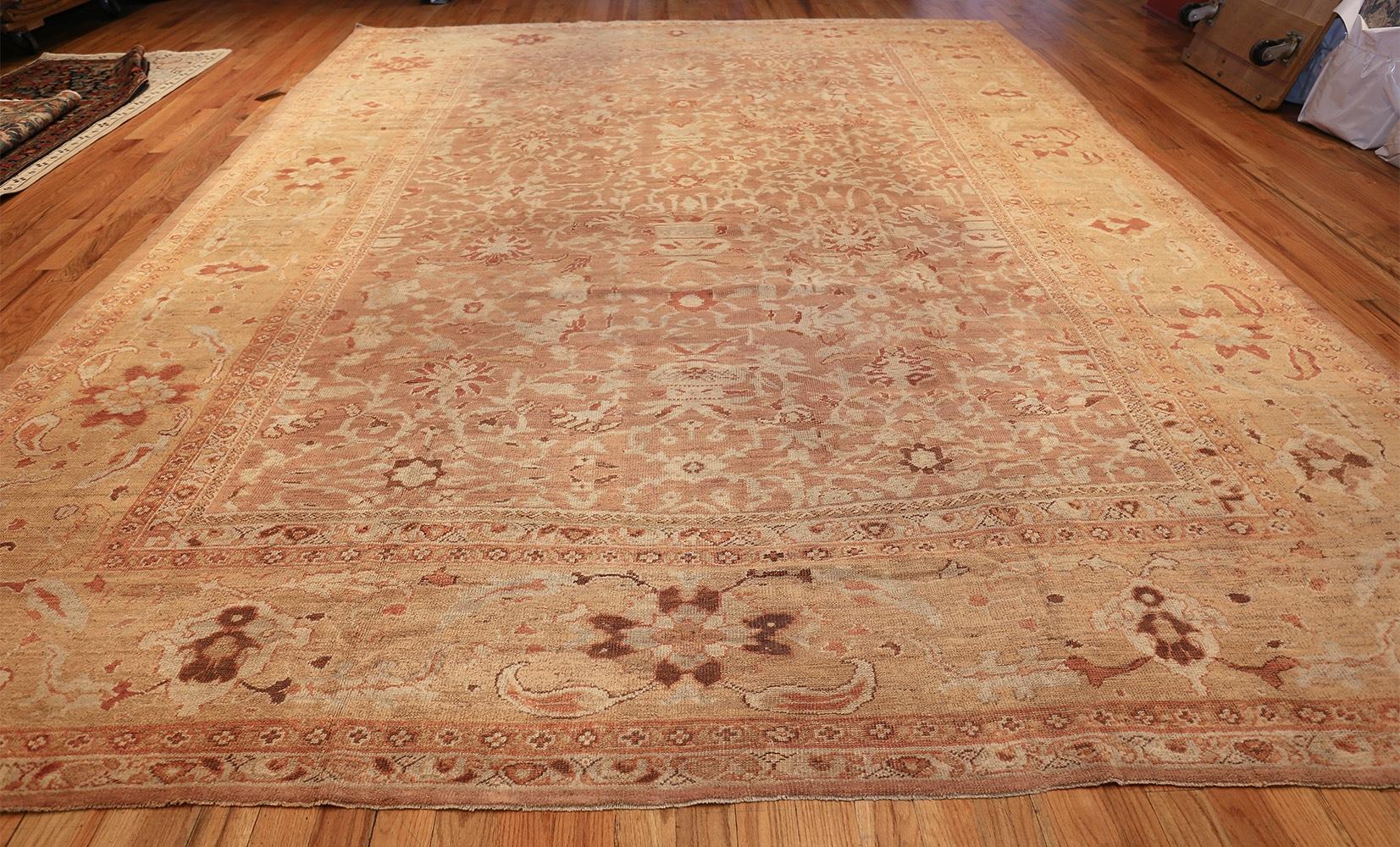 Large Decorative Antique Persian Ziegler Sultanabad Rug. Size: 11 ft x 15 ft 4