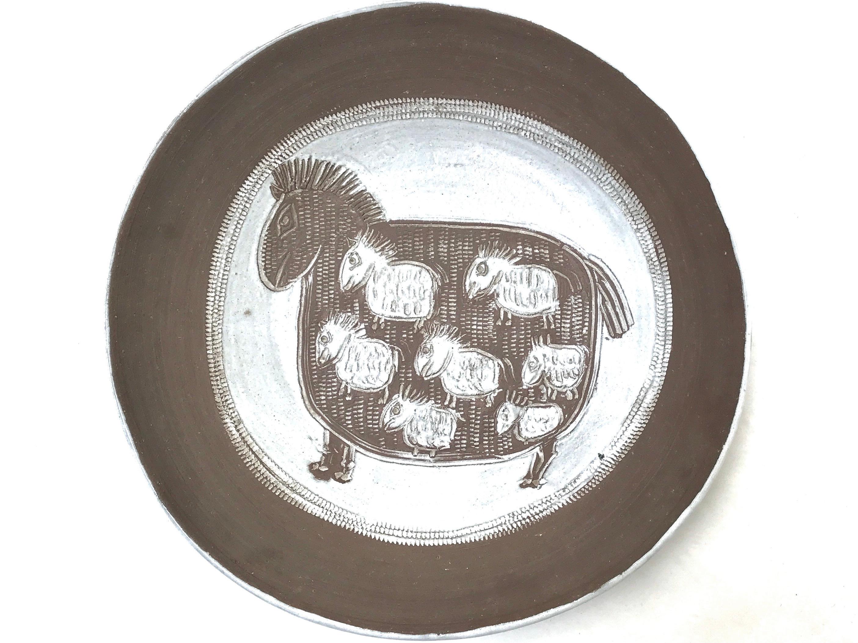 Archaistic Large Decorative Bowl, Albert Thiry, Vallauris c. 1980 For Sale