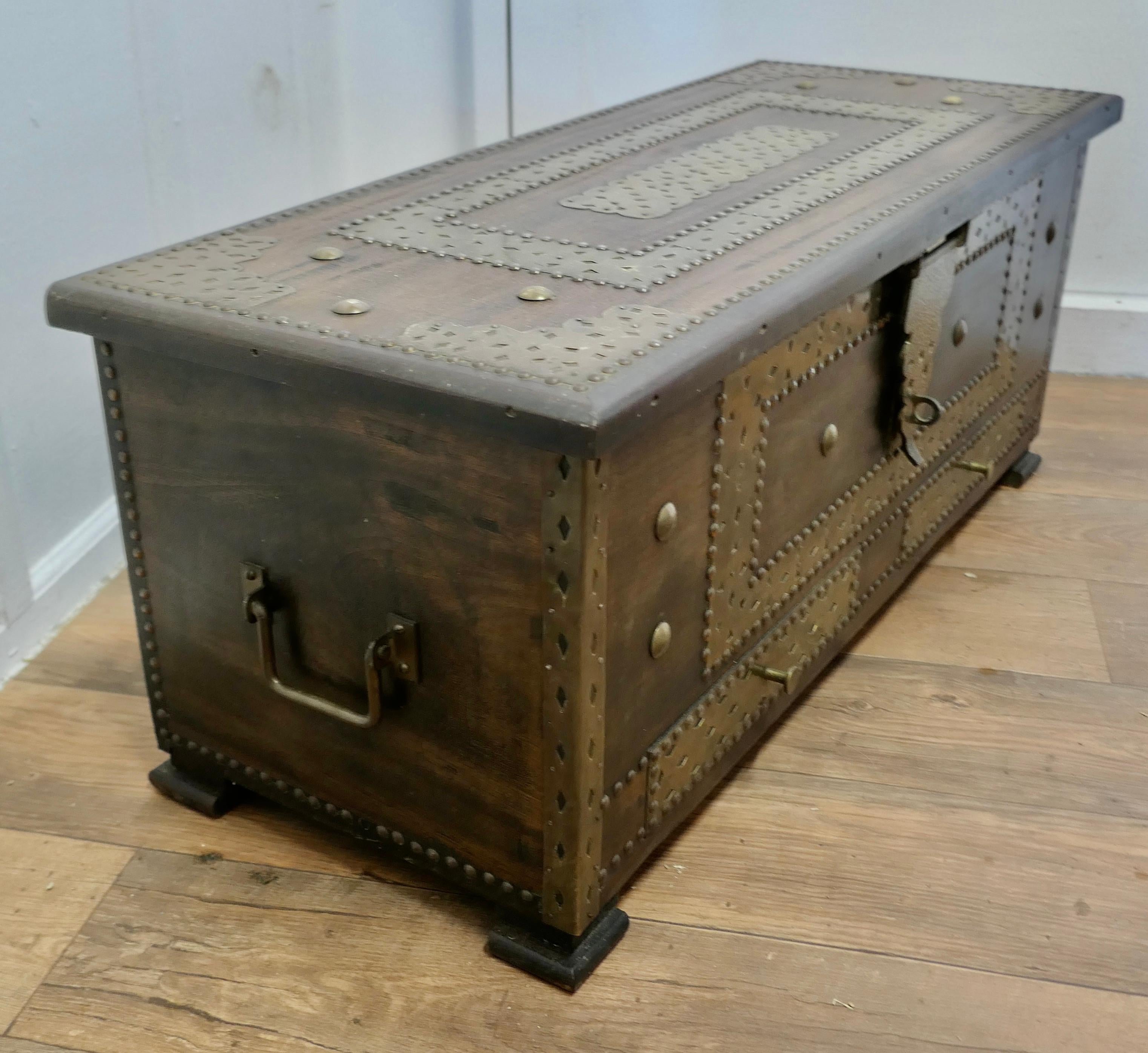 Early 20th Century Large Decorative Brass Zanzibar Trunk with Drawers    For Sale