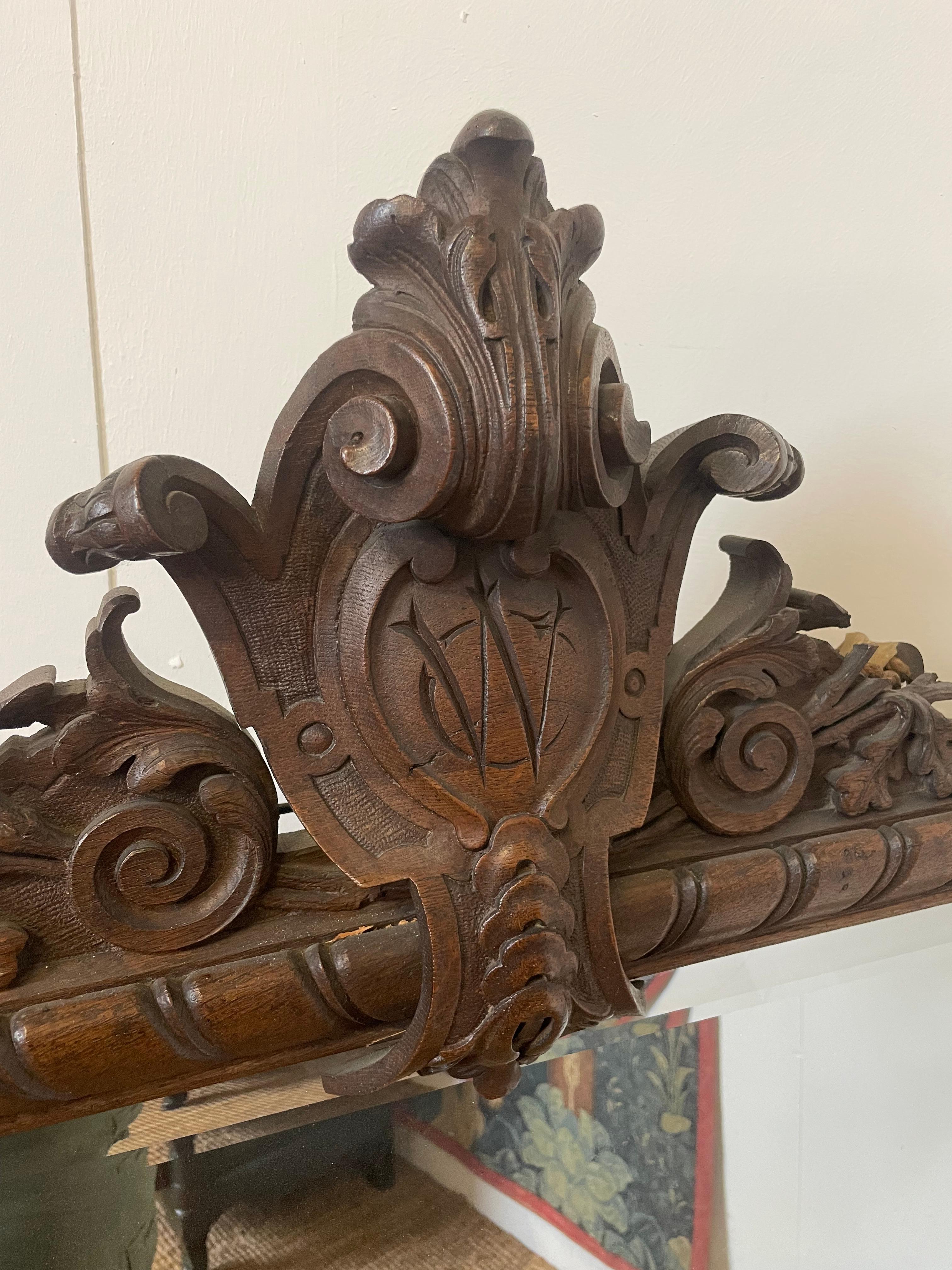 French Large decorative carved oak mirror For Sale