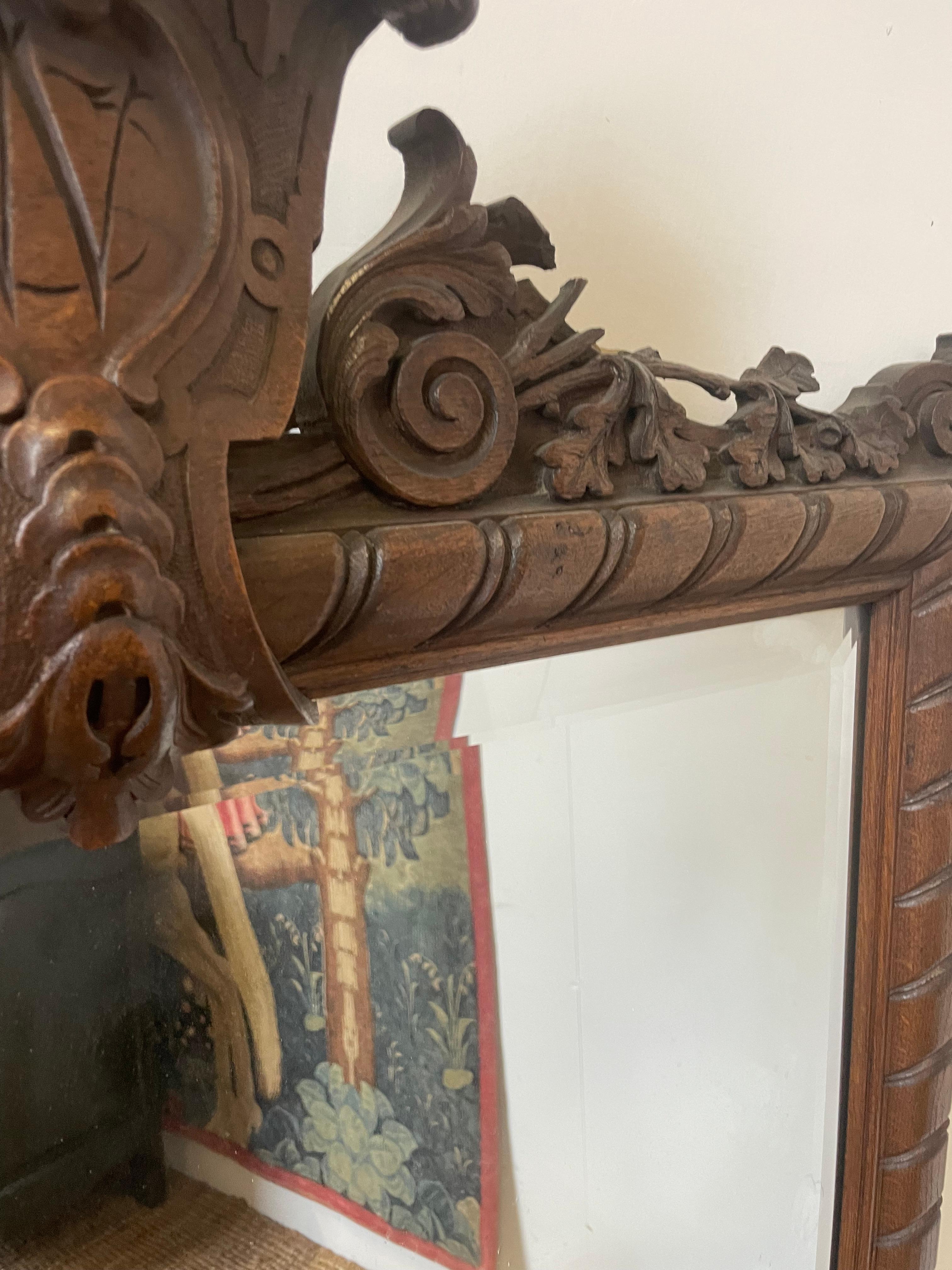 Large decorative carved oak mirror  In Good Condition For Sale In Budleigh Salterton, GB