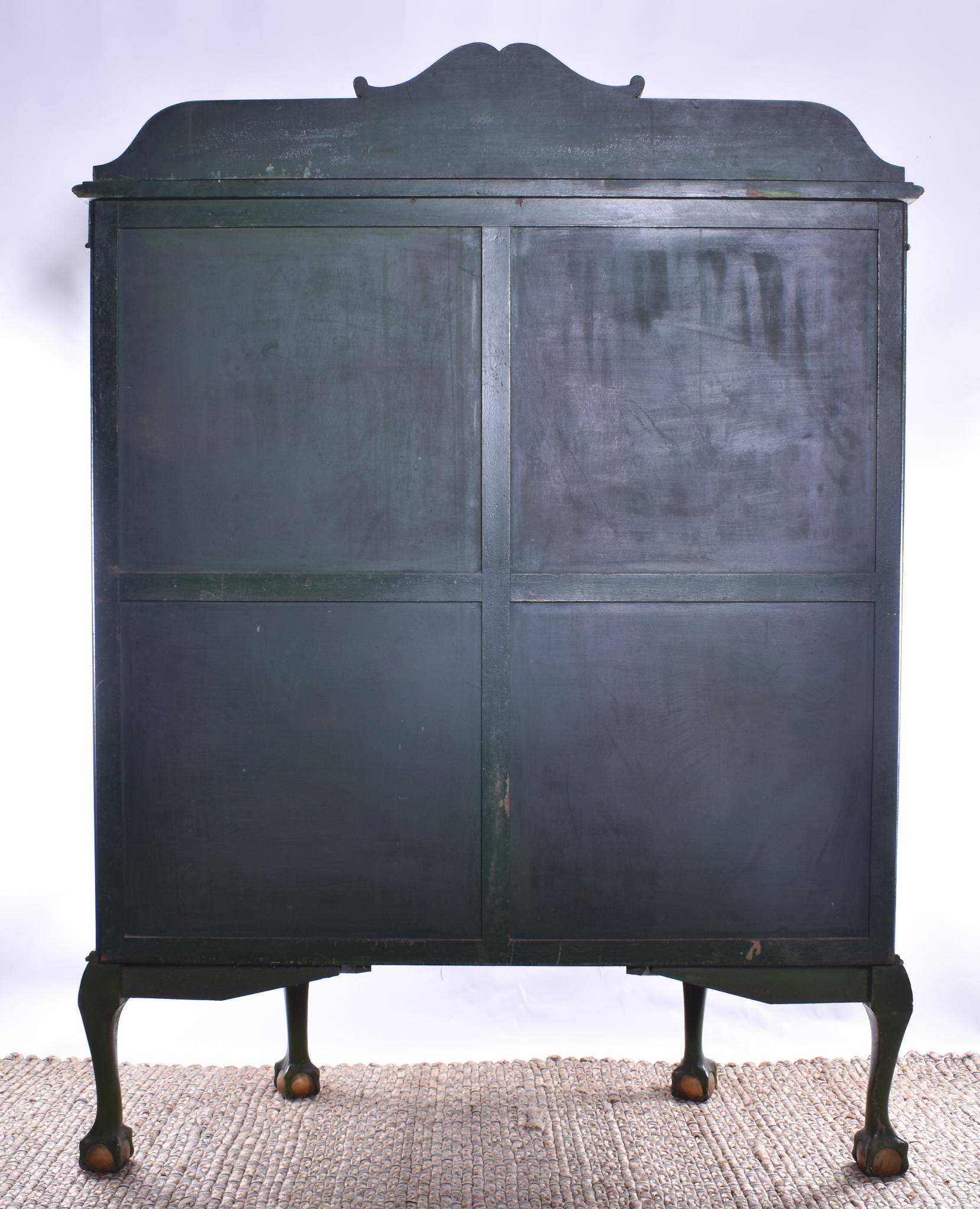 Large Decorative Chinoiserie Cabinet 2