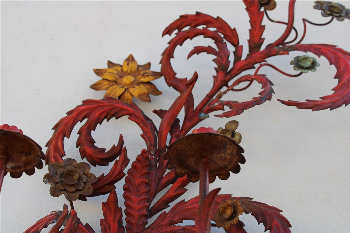 Large Decorative Floral Wall Sconce 1930 Italian in Red Lacquer with Flowers For Sale 10