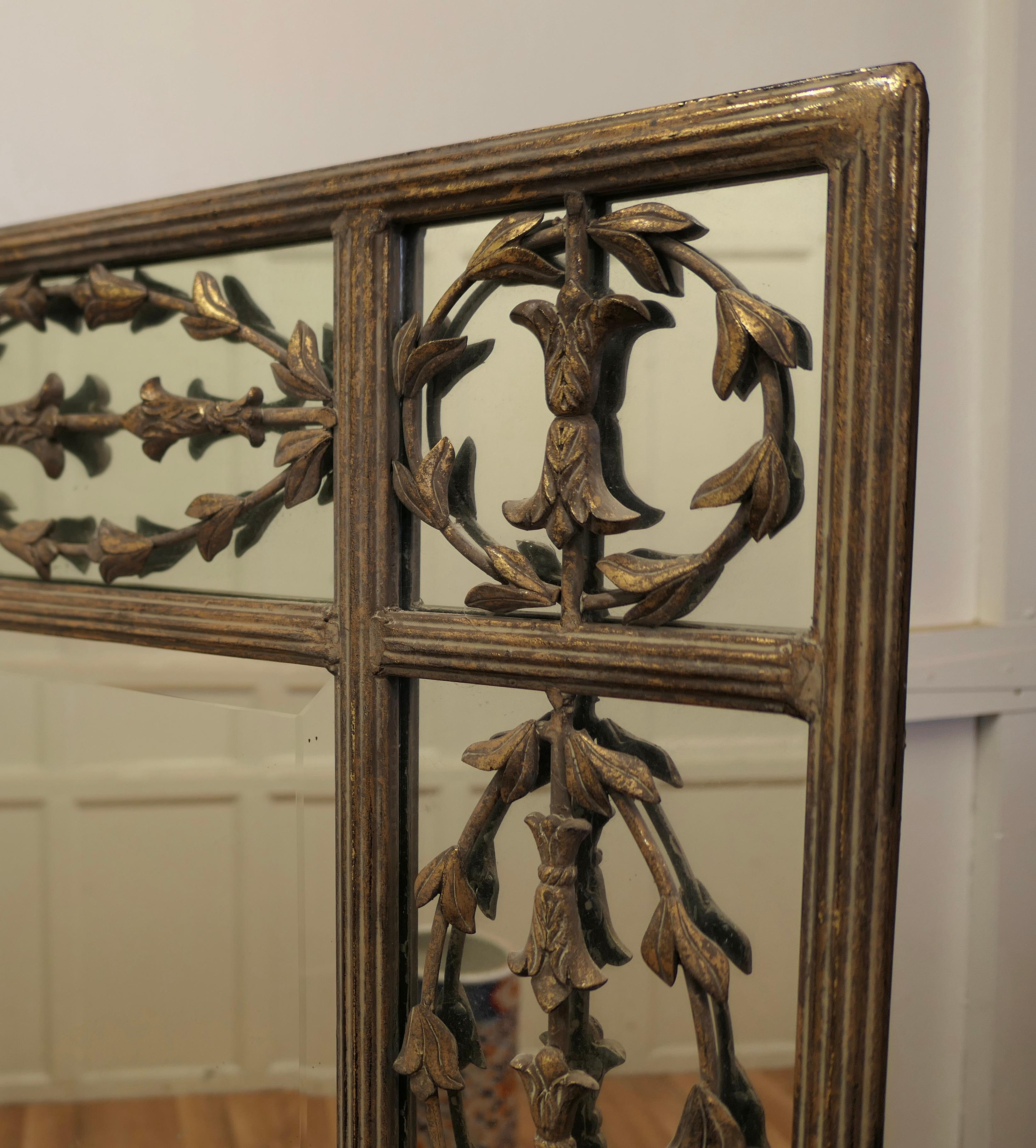 Large Decorative Gilt Wall Mirror    For Sale 1