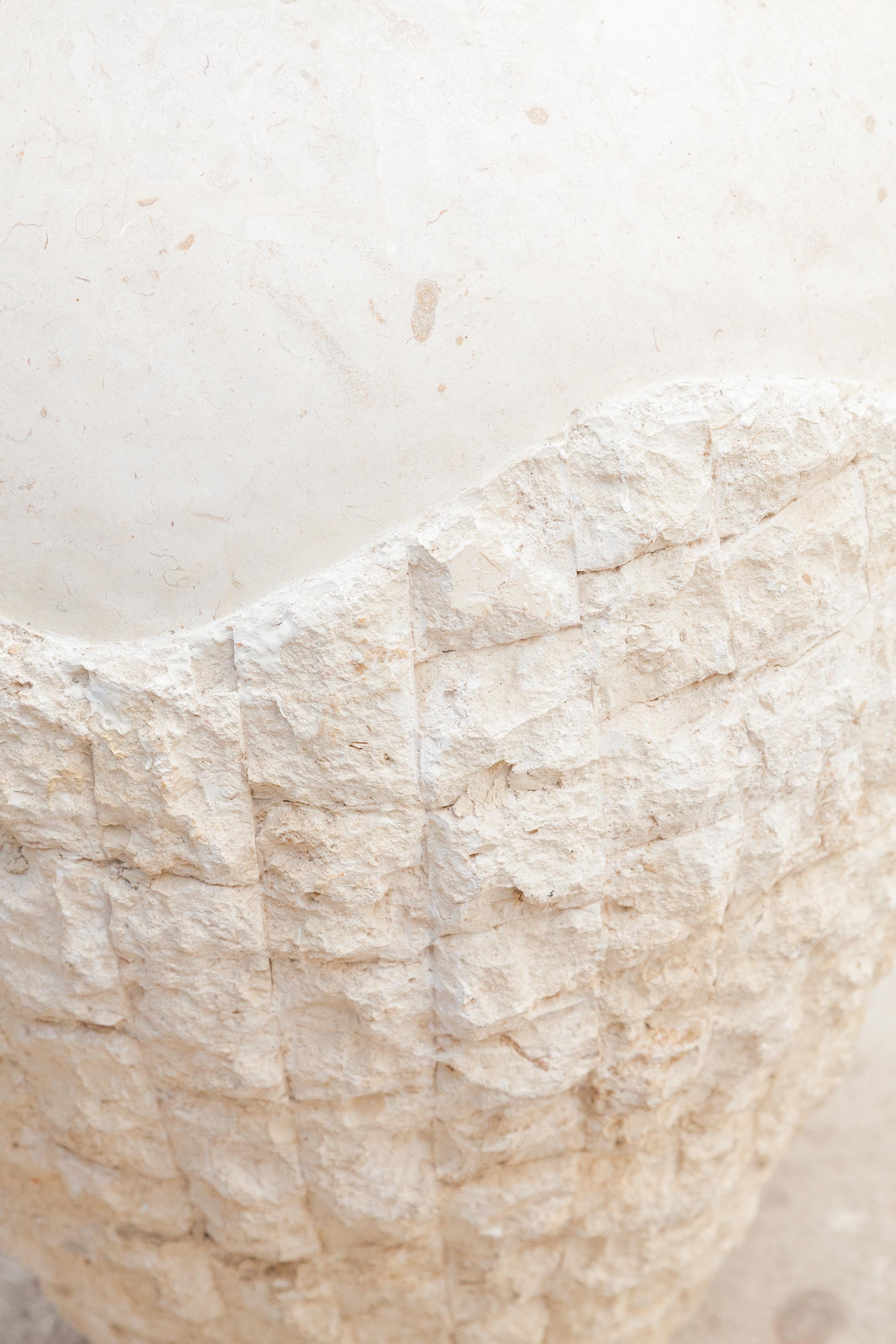 Large Decorative Mactan Stone Floor Vase, 1980s In Good Condition In Antwerp, BE