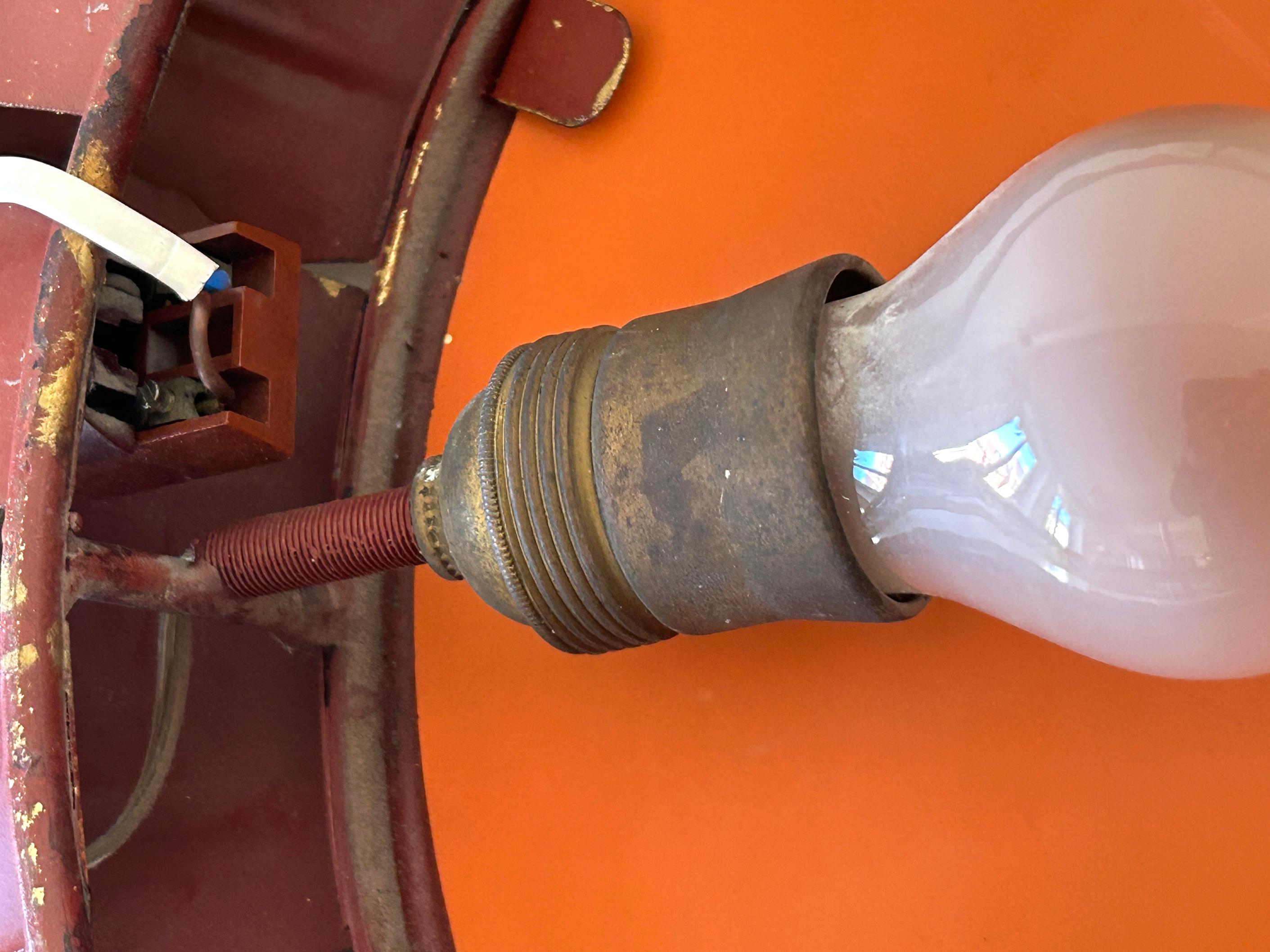 Grand miroir mural décoratif en forme de tournesol, datant du milieu du siècle dernier et éclairé par l'arrière, Allemagne, années 1960 en vente 12