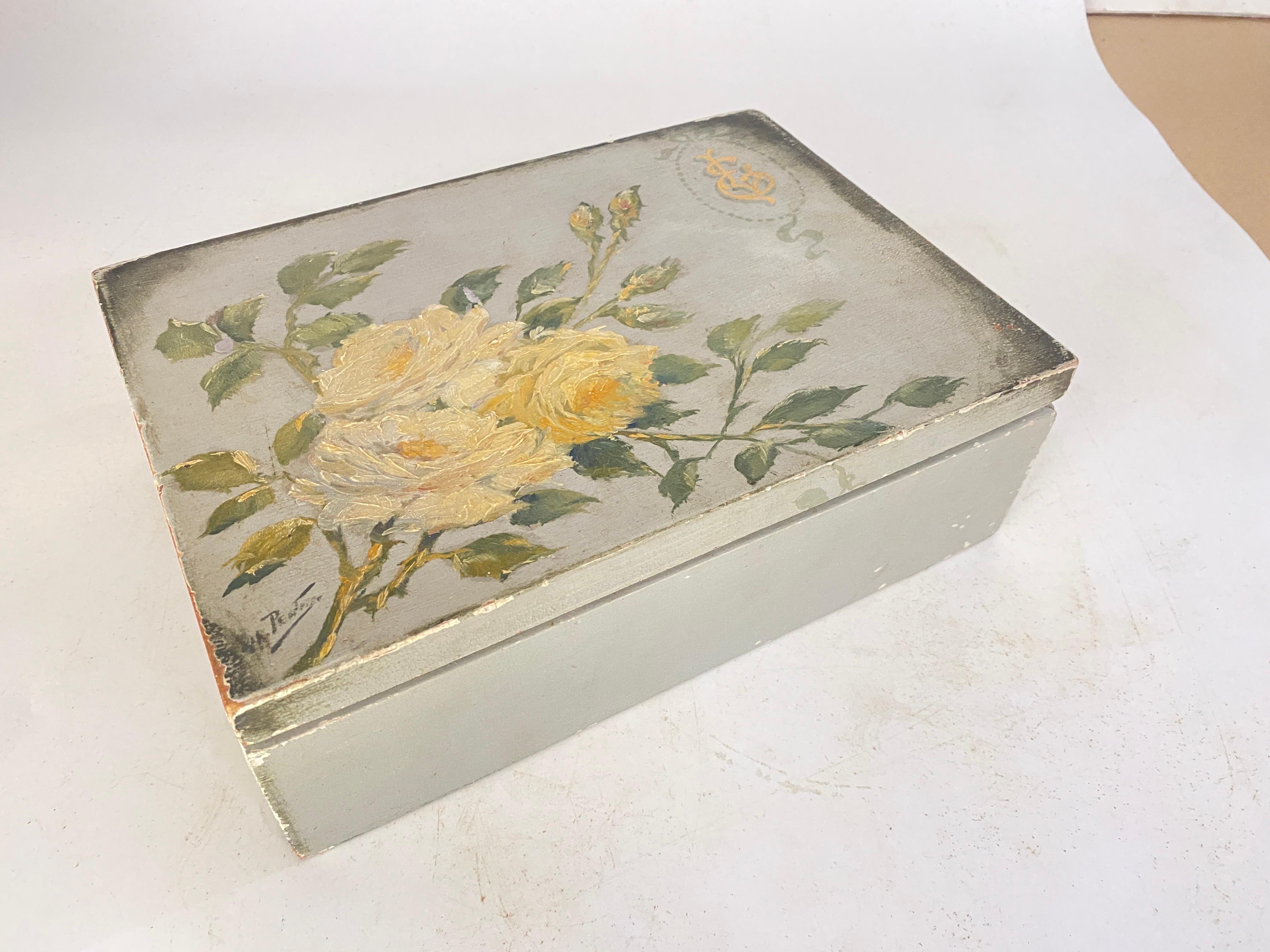 Große dekorative oder Schmuckschatulle, Holz, England, Blumendekor des 19. Jahrhunderts (Messing) im Angebot