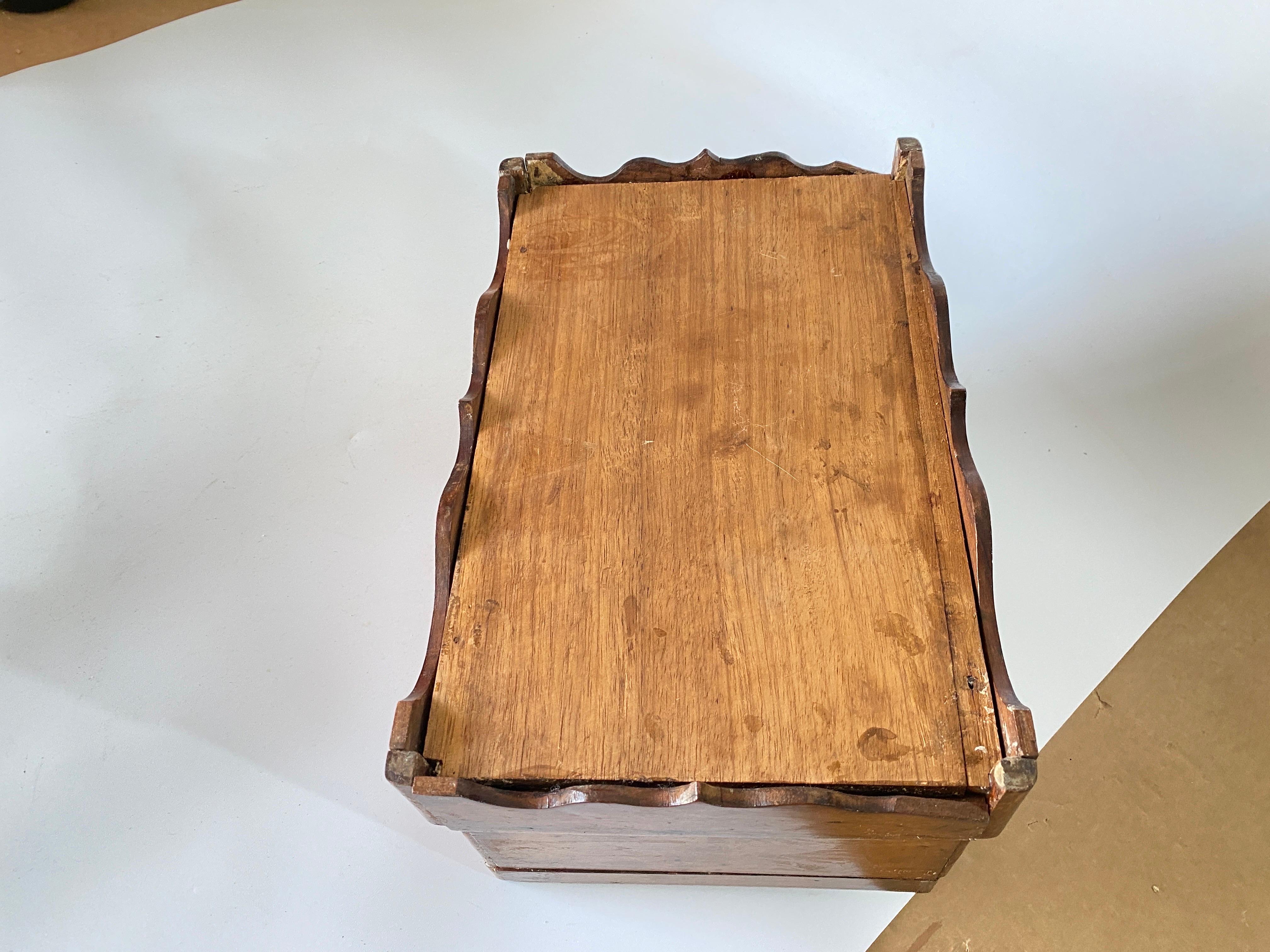 Grande boîte décorative ou à bijoux, en bois, Angleterre, 19ème siècle en vente 1