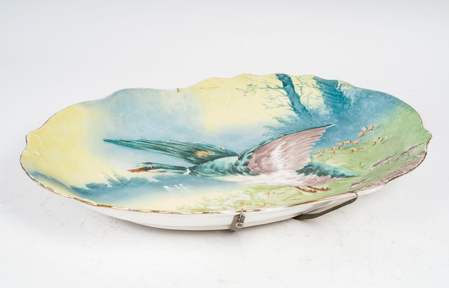 Large Decorative Porcelain Dish, Hand-Painted, 19th Century, Napoleon III Period For Sale 1