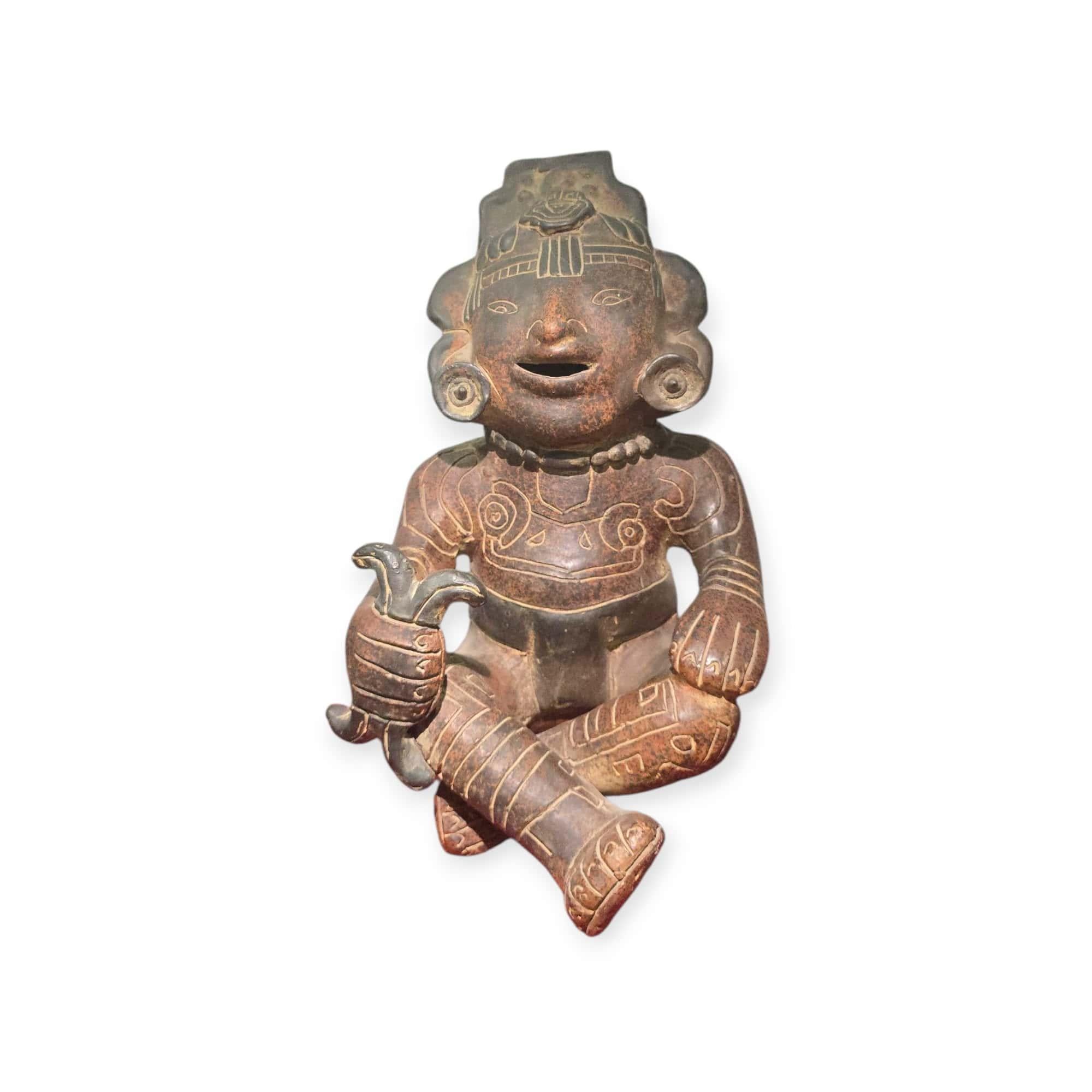 Large Decorative Pre-Columbian Style Figure – 20th Century For Sale 7
