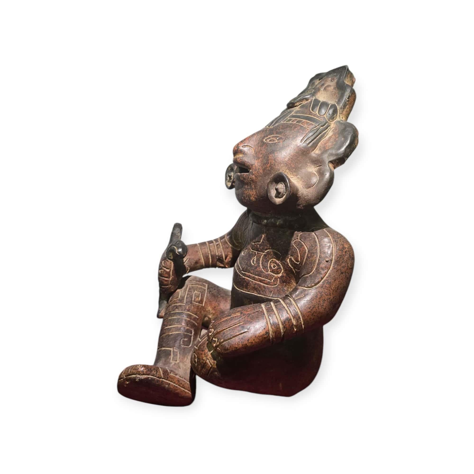 Large Decorative Pre-Columbian Style Figure – 20th Century For Sale 4