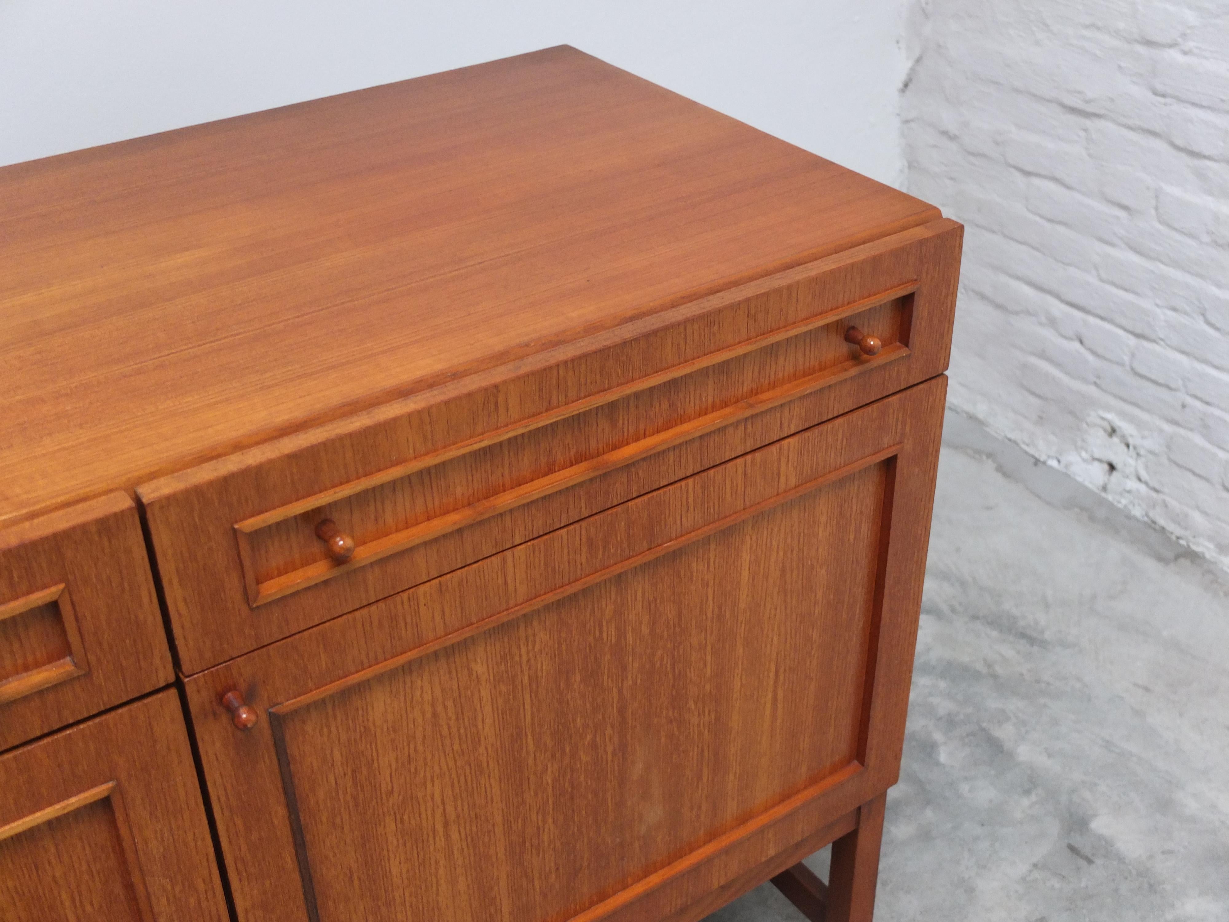 Large Decorative Sideboard by Oswald Vermaercke for V-Form, 1966 For Sale 11