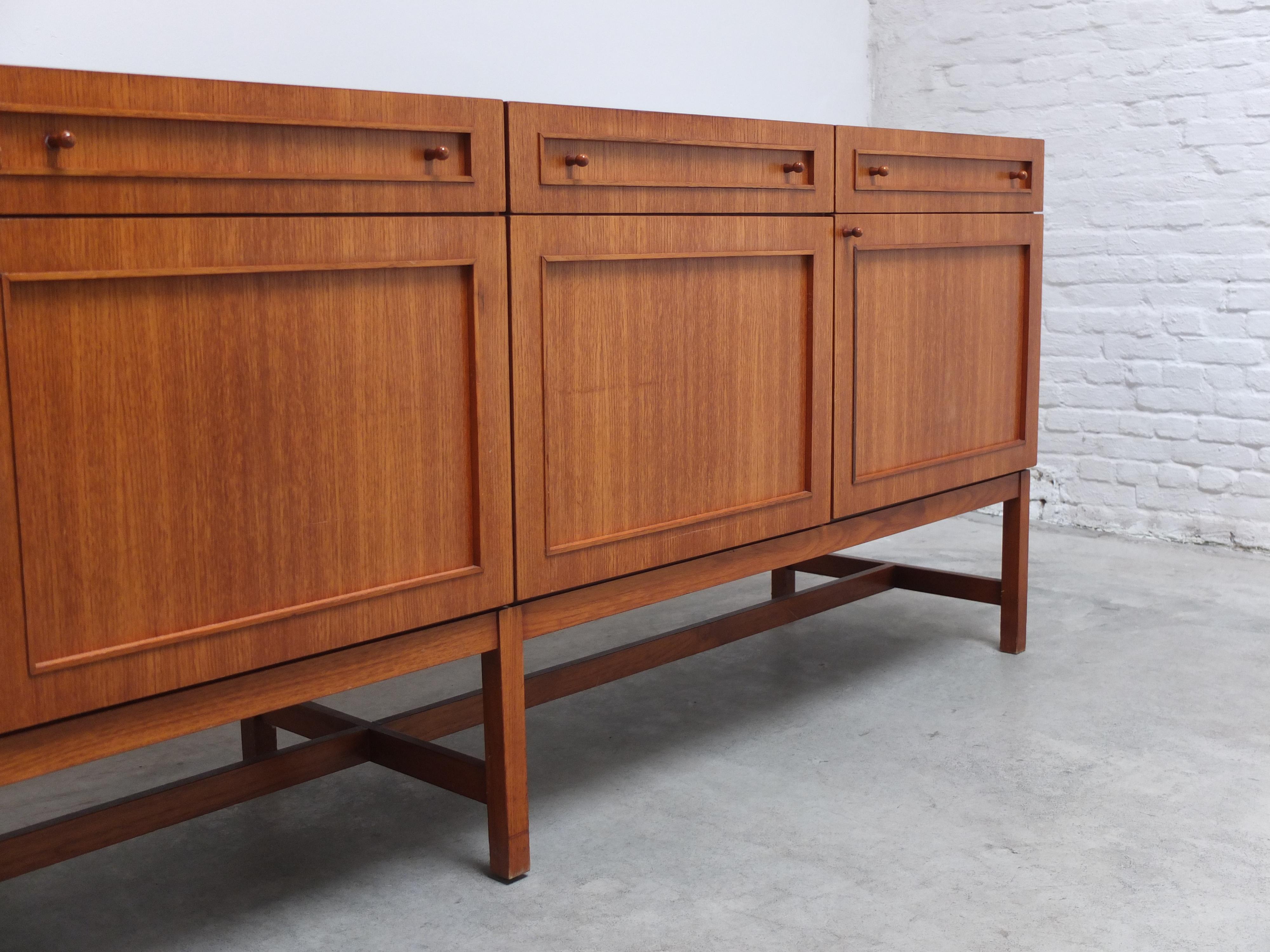 Large Decorative Sideboard by Oswald Vermaercke for V-Form, 1966 For Sale 2