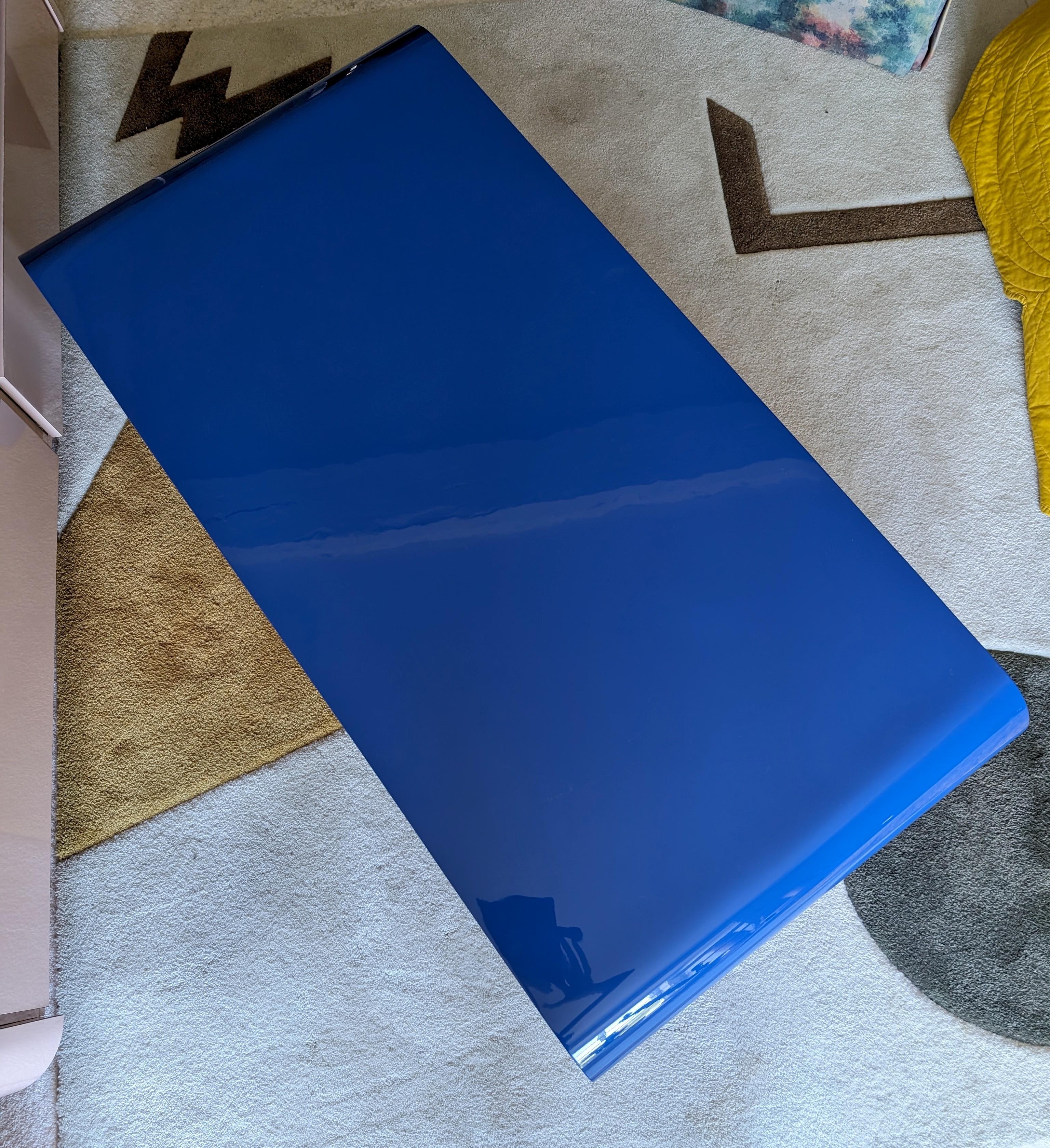 Large deep blue postmodern vintage lacquer waterfall coffee table, USA 1980s 3