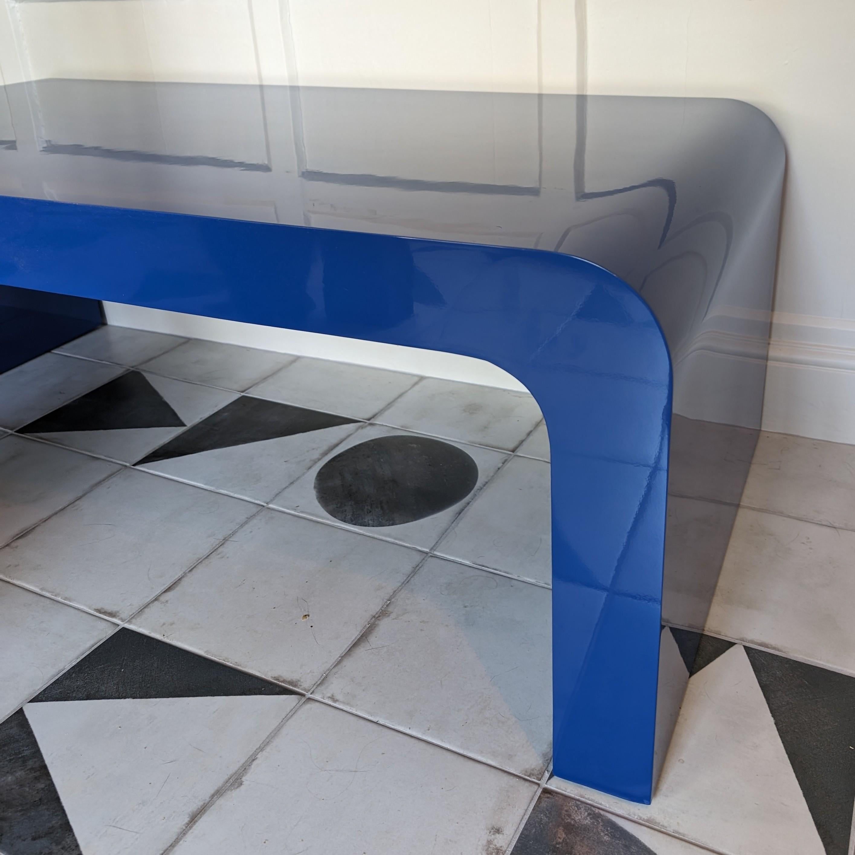Large deep blue postmodern vintage lacquer waterfall coffee table, USA 1980s 5