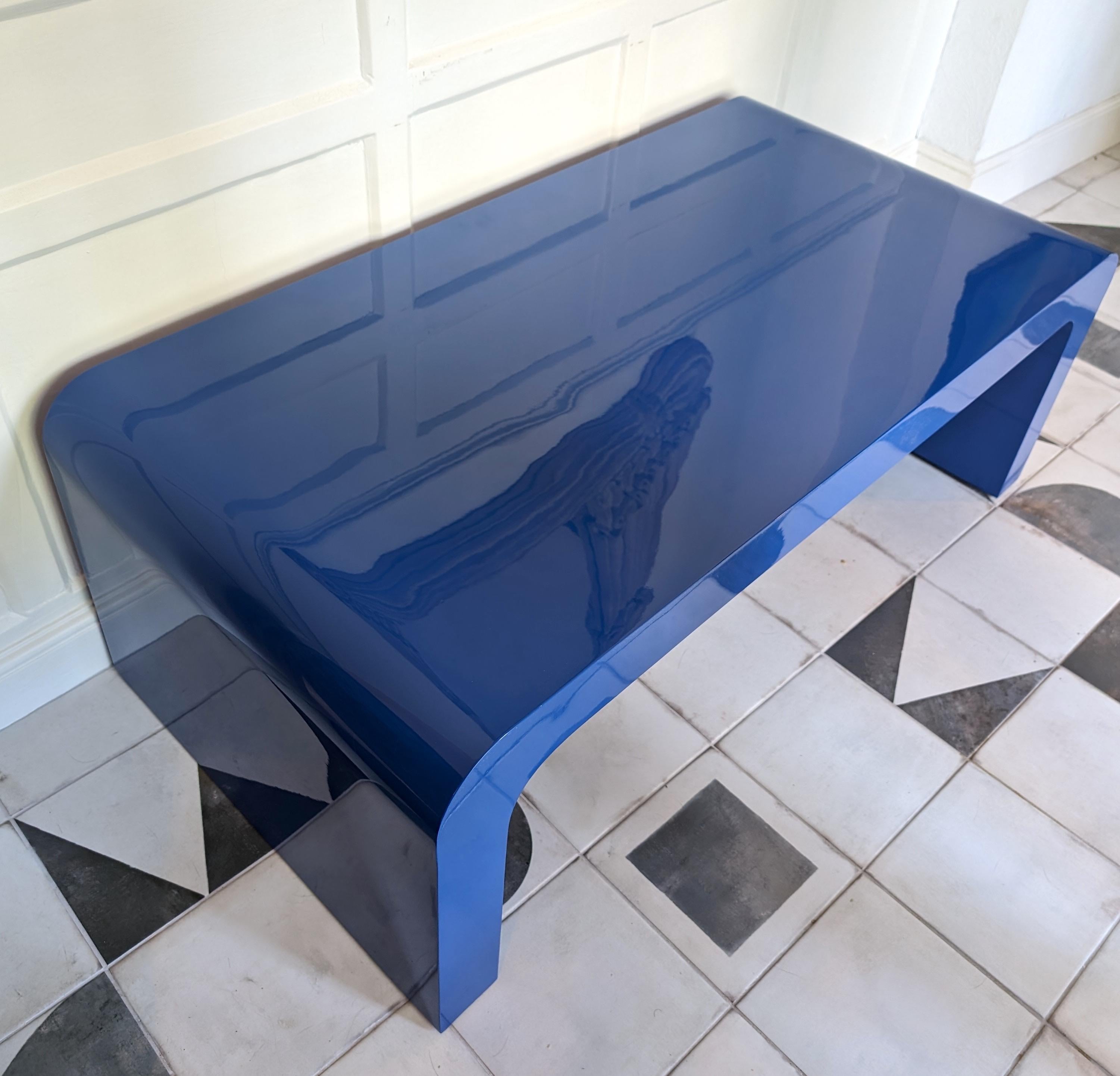 Large deep blue postmodern vintage lacquer waterfall coffee table, USA 1980s 2