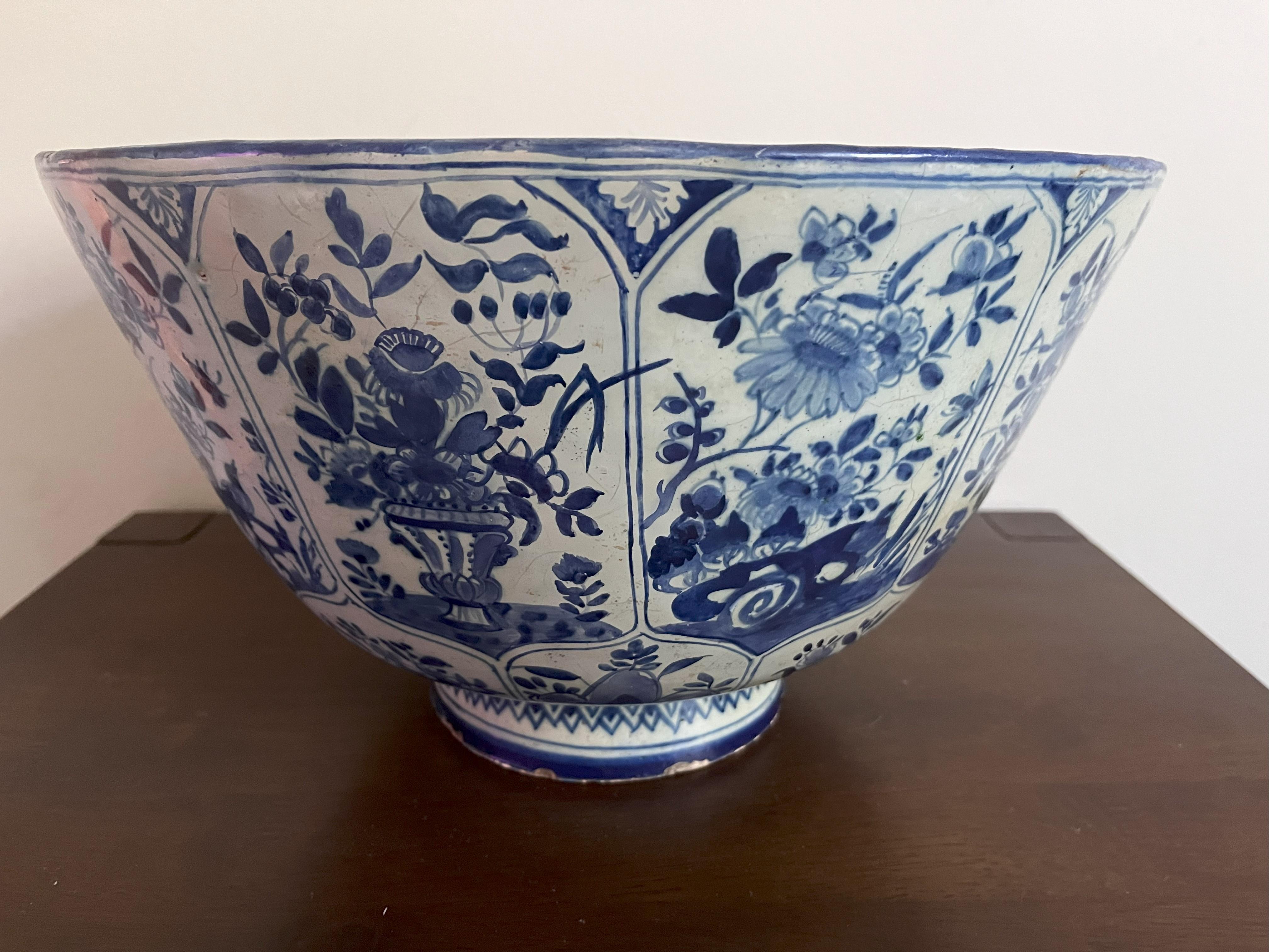Large Delft Blue And White Punch Bowl - 18th Century For Sale 4