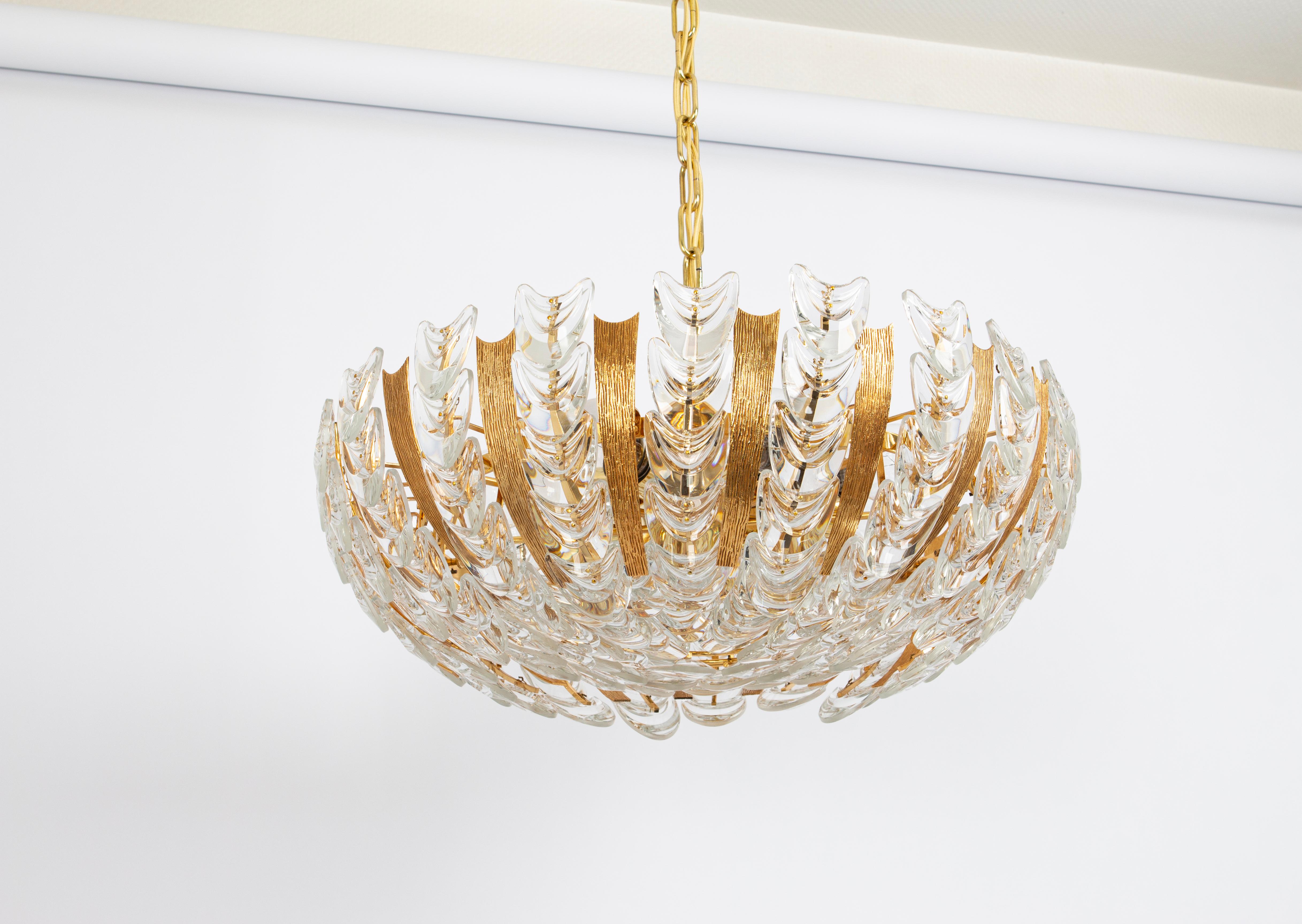Mid-Century Modern Large Delicate Gilt Brass Crystal-Glass Chandelier by Palwa, Germany, 1970s For Sale