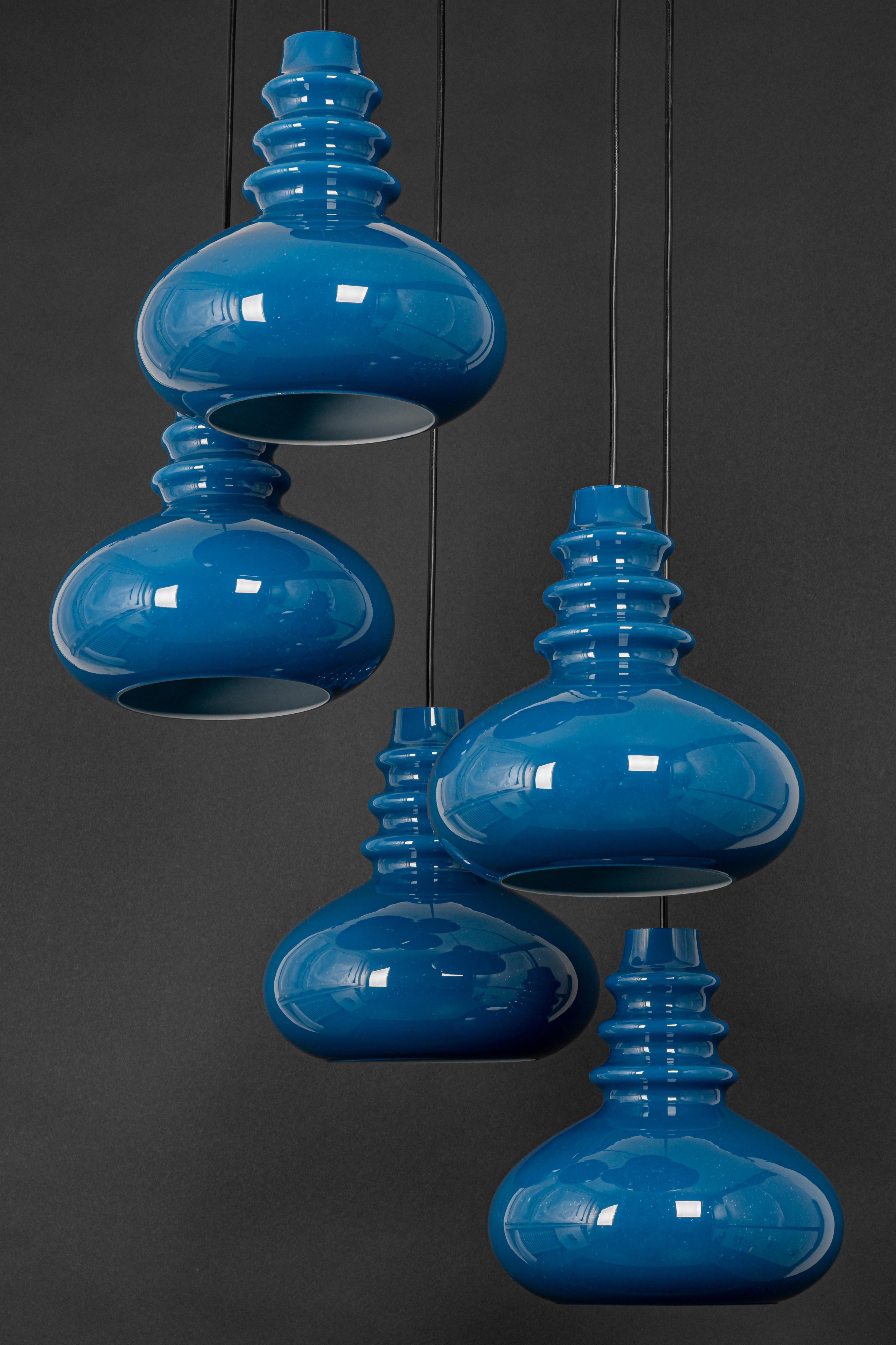 Grand lustre en verre cascade de designer pour Peill Putzler, Allemagne, 1970 en vente 1