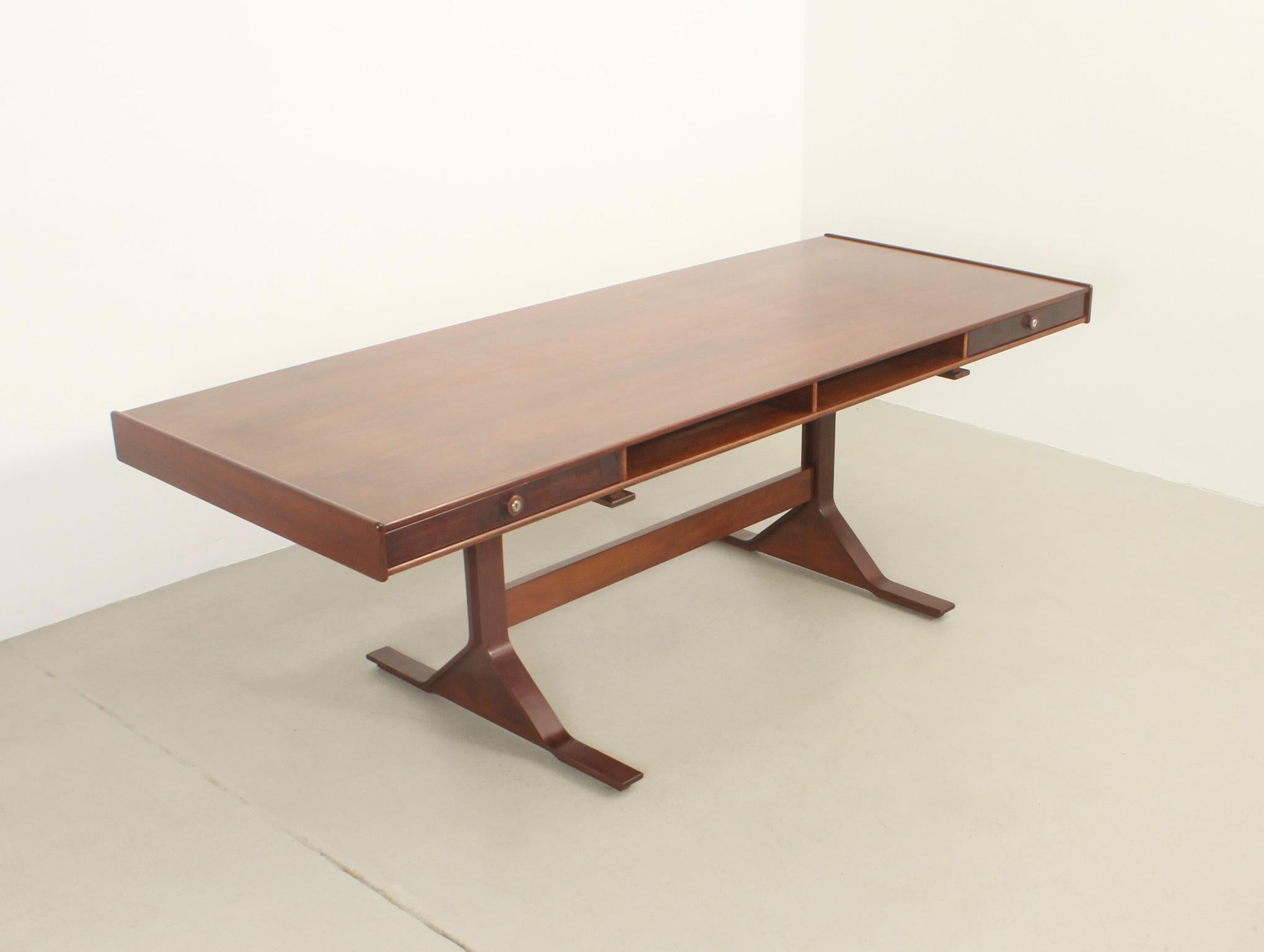 Large Desk by Gianfranco Frattini for Bernini, Italy, 1956 For Sale 3