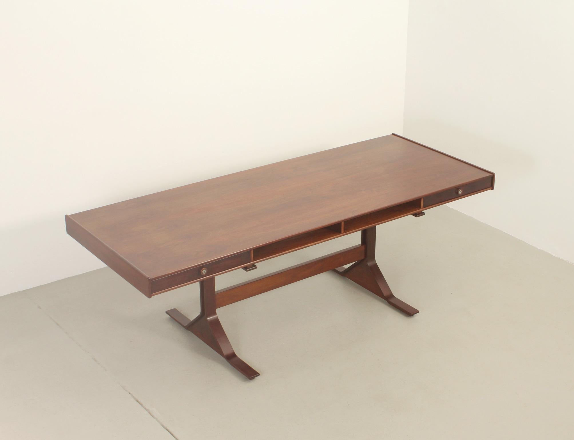 Large Desk by Gianfranco Frattini for Bernini, Italy, 1956 For Sale 5