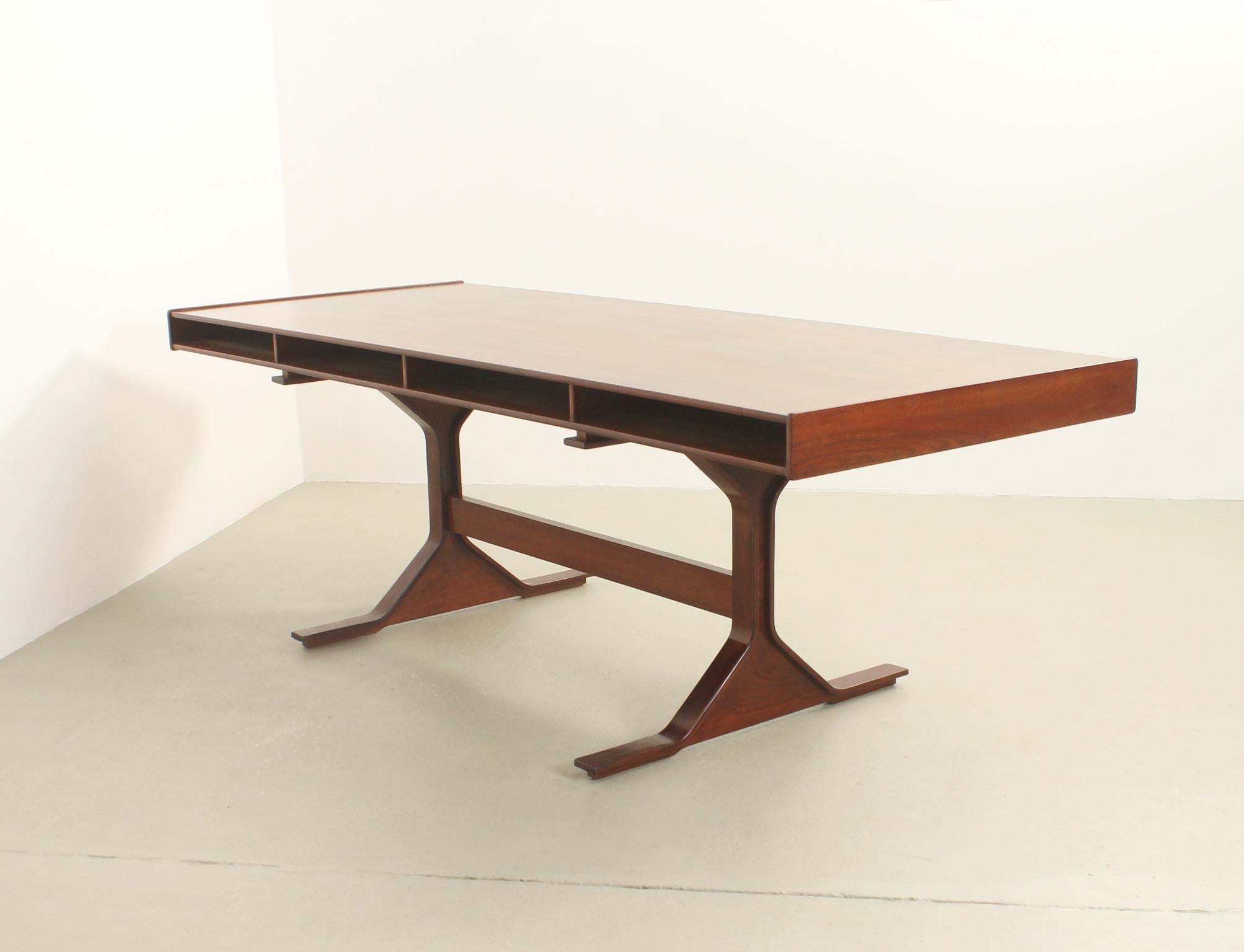 Large Desk by Gianfranco Frattini for Bernini, Italy, 1956 For Sale 6
