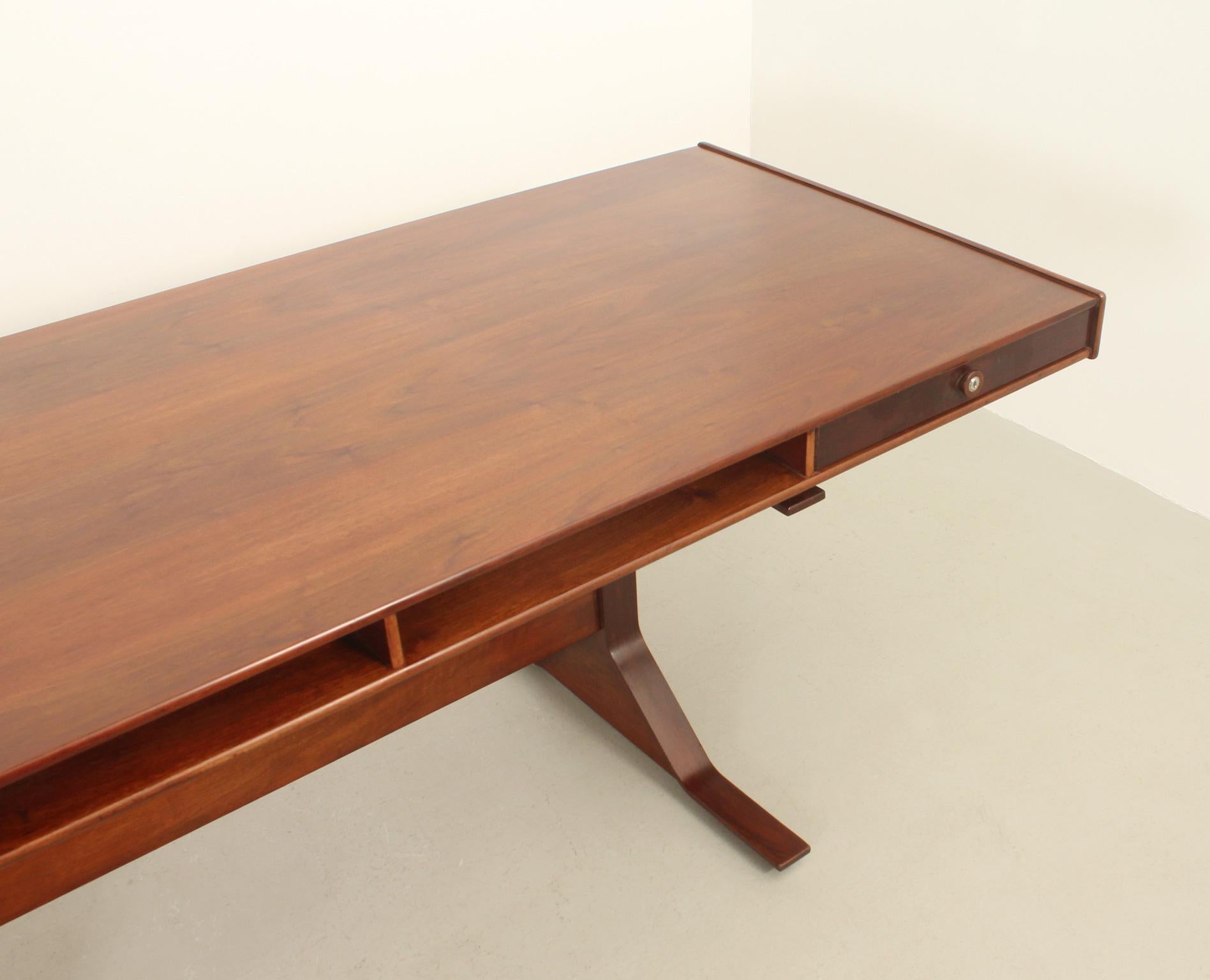 Grand bureau de Gianfranco Frattini pour Bernini, Italie, 1956 en vente 2