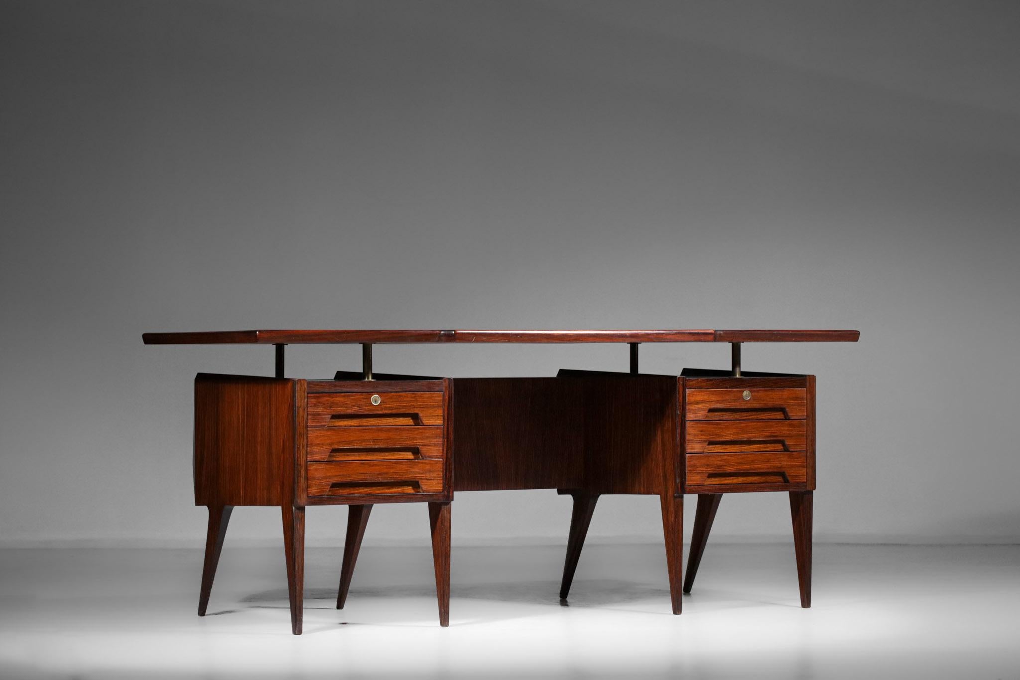 Large Desk by Italian Designer Vittorio Dassi in Wood and Glass, E447 4