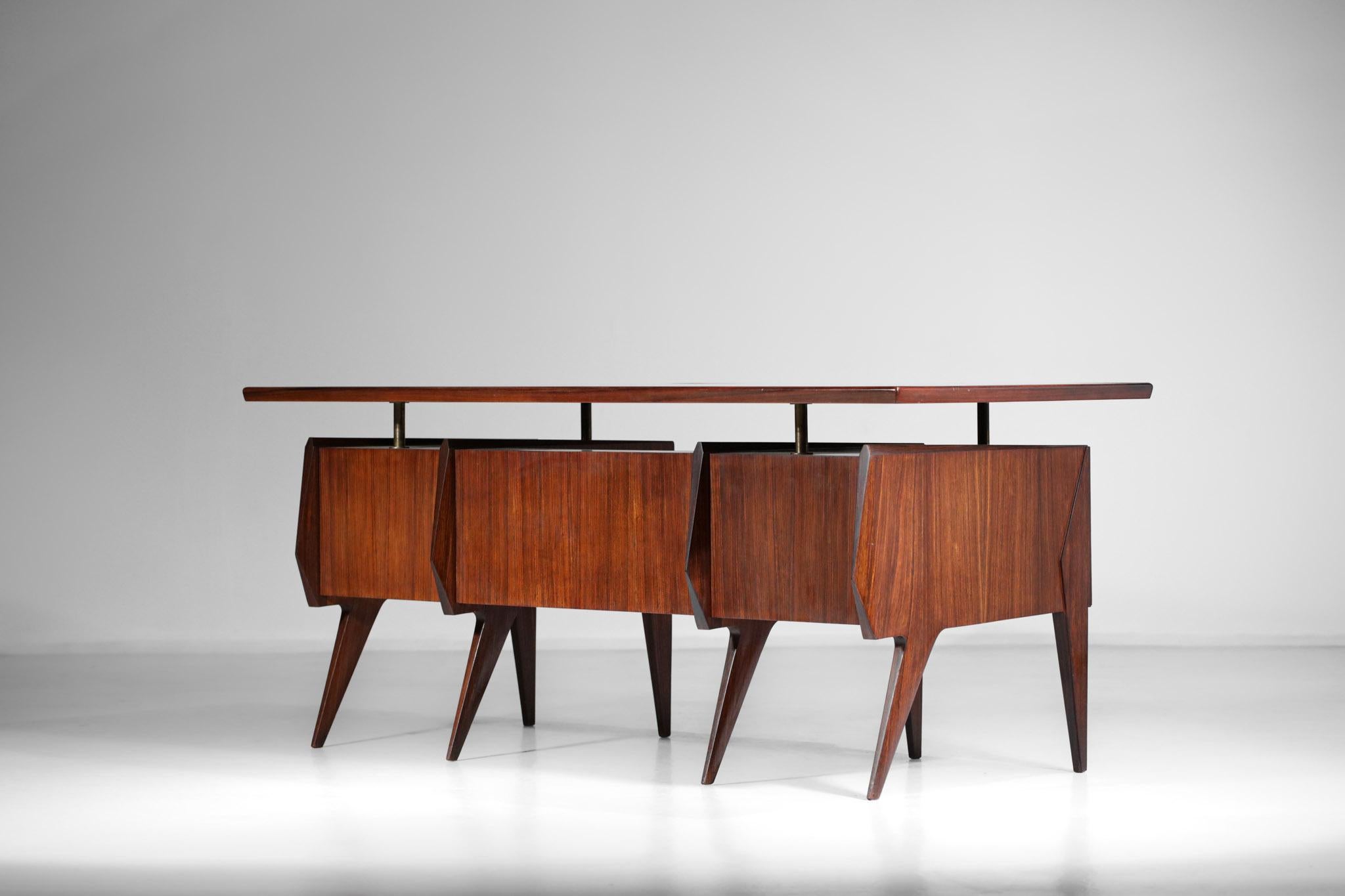 Large Desk by Italian Designer Vittorio Dassi in Wood and Glass, E447 6