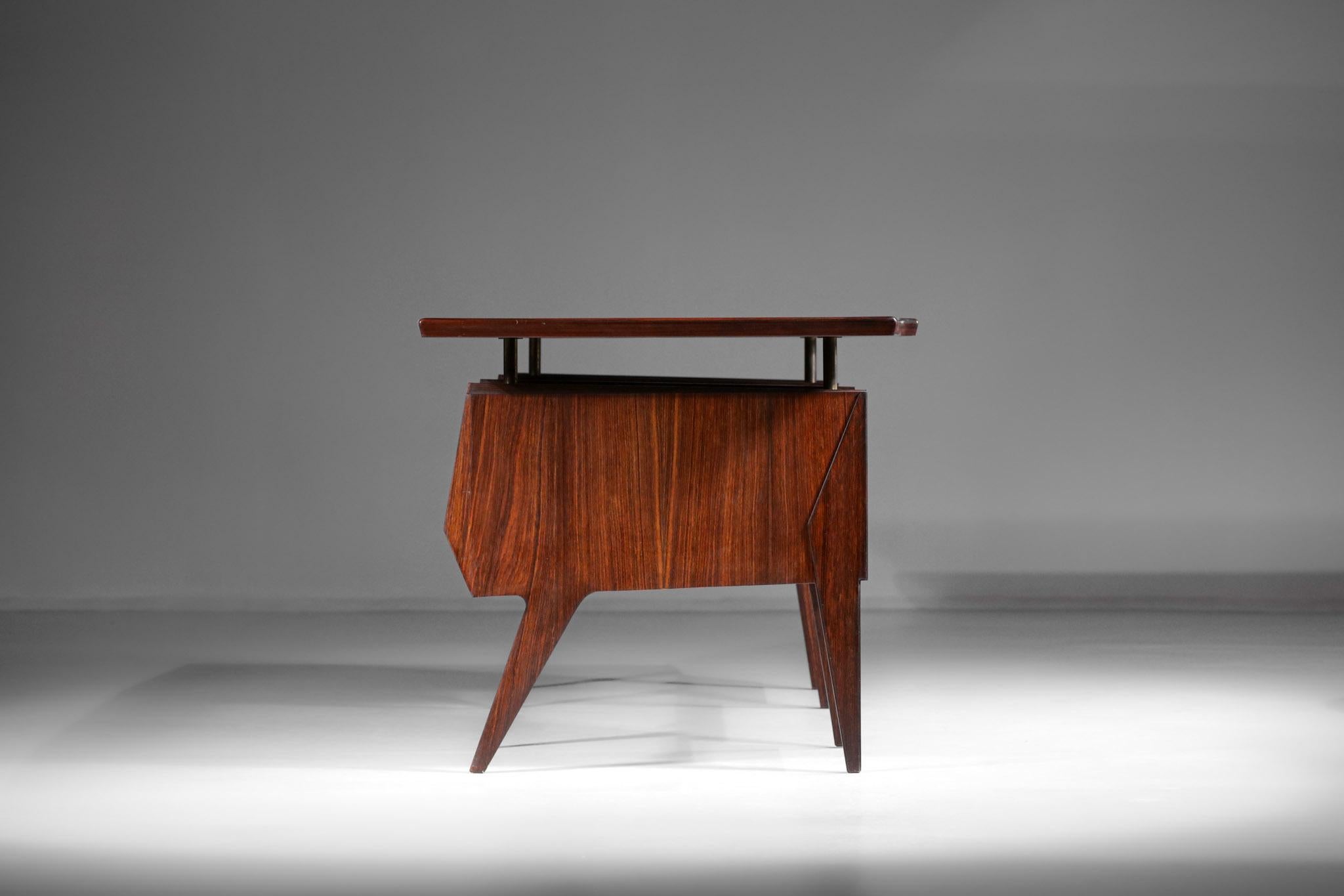 Large Desk by Italian Designer Vittorio Dassi in Wood and Glass, E447 7