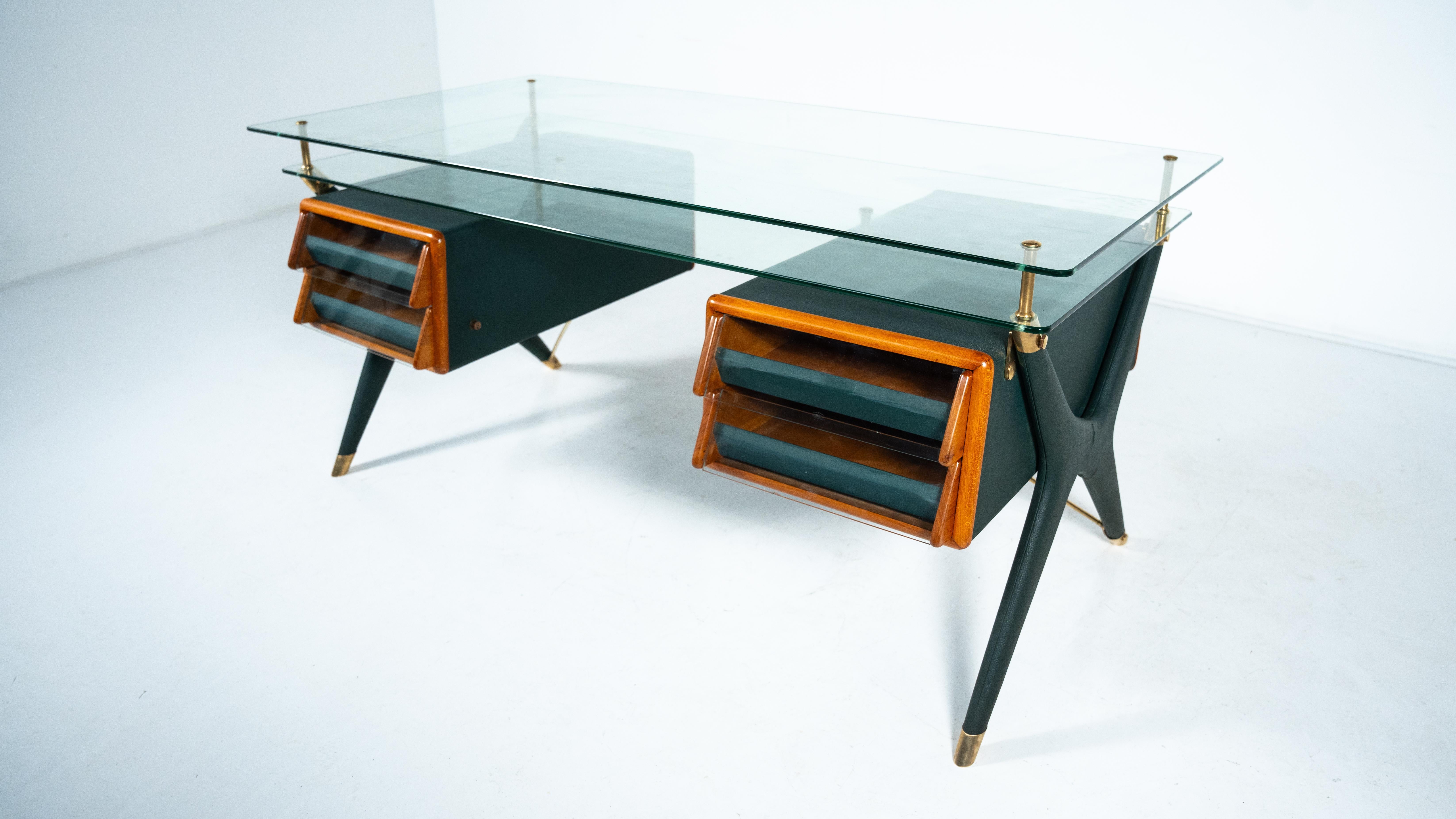 Escritorio grande de Silvio Berrone del edificio Bialetti, Omegna, Italia, 1955 en Bueno estado para la venta en Brussels, BE