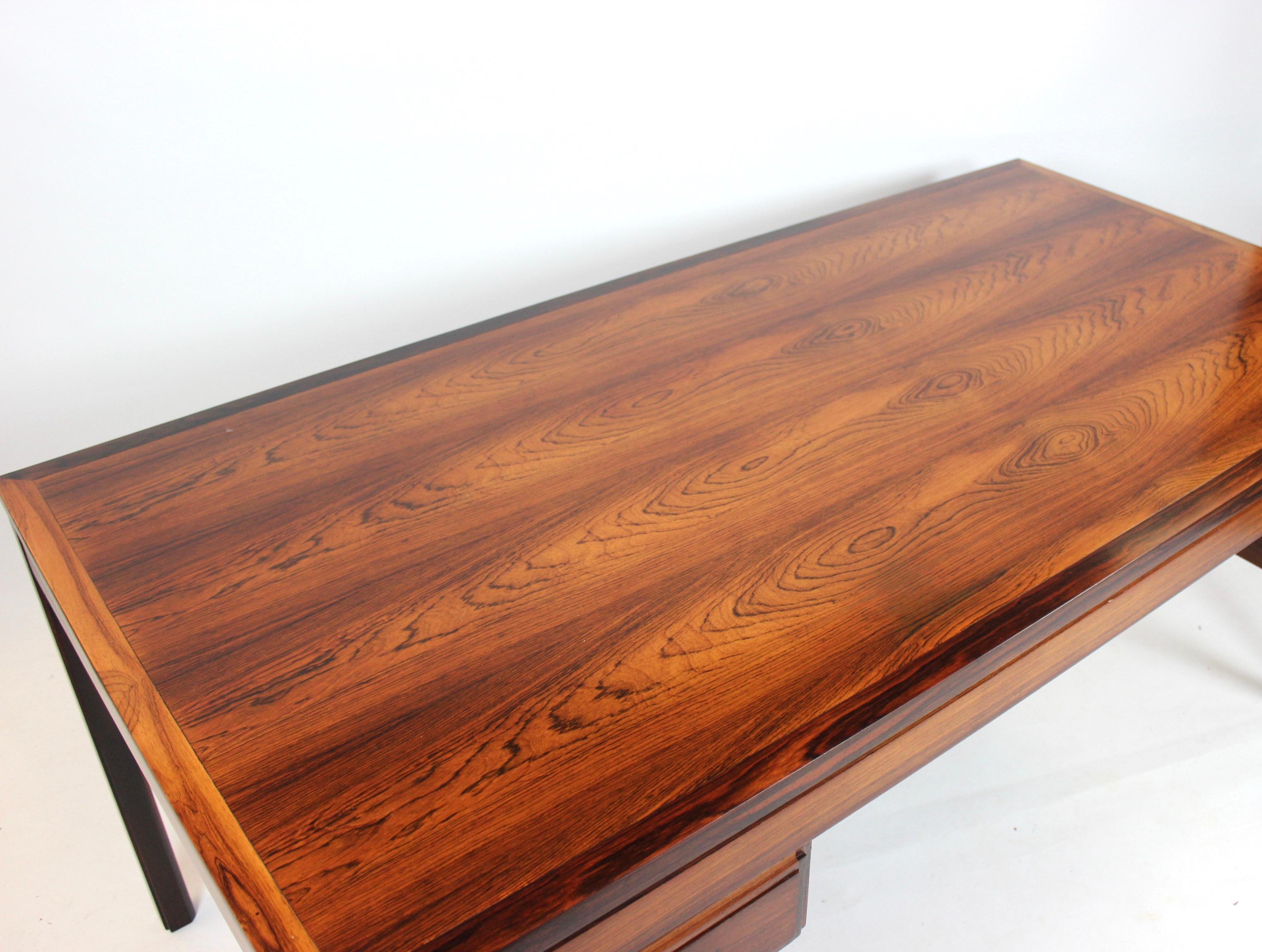 Large Desk in Rosewood of Danish Design from the 1960s 2