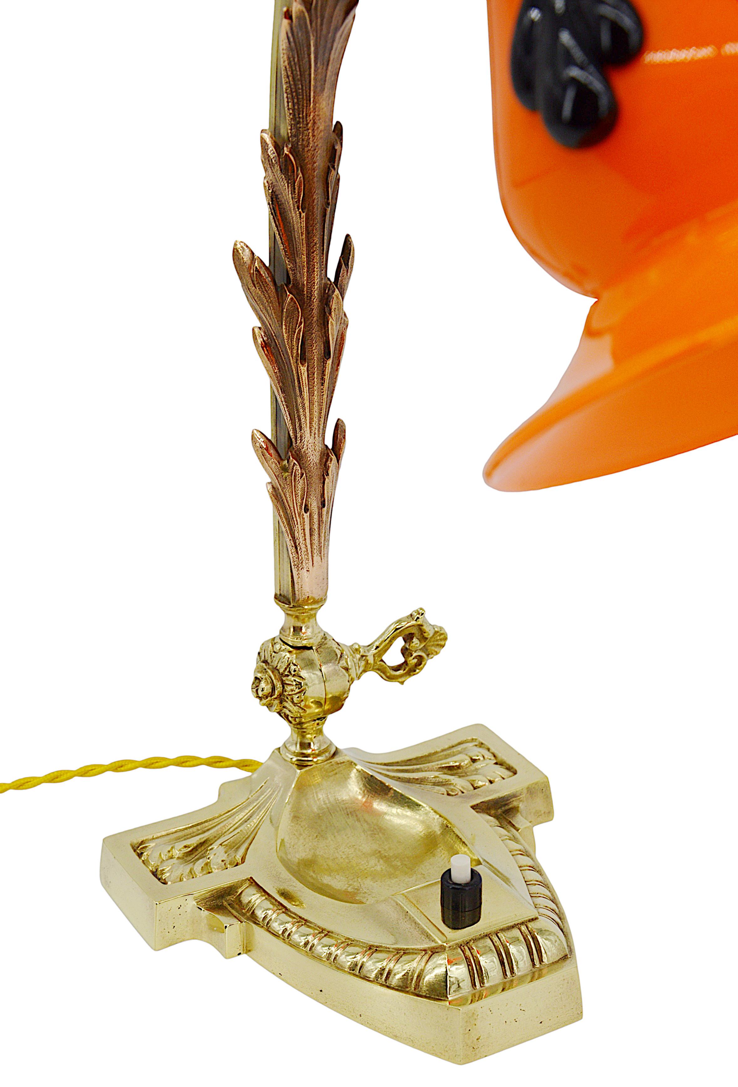 Large Desk / Table Lamp by Michael Powolny at Loetz, 1910s In Excellent Condition For Sale In Saint-Amans-des-Cots, FR