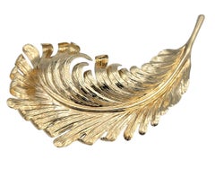 Large Detailed Feather Brooch / Pin in Polished 14 Karat Yellow Gold