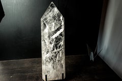 Grand obélisque en quartz clair de Diamantina