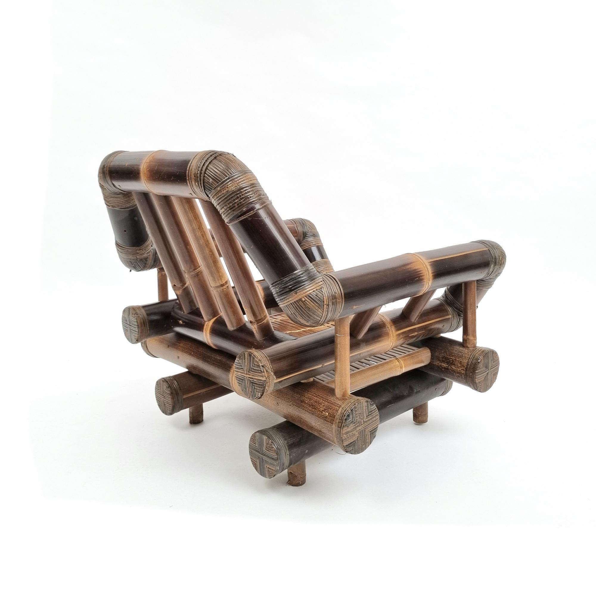 Indonésien Fauteuil du milieu du siècle à structure en bambou de grand diamètre en vente