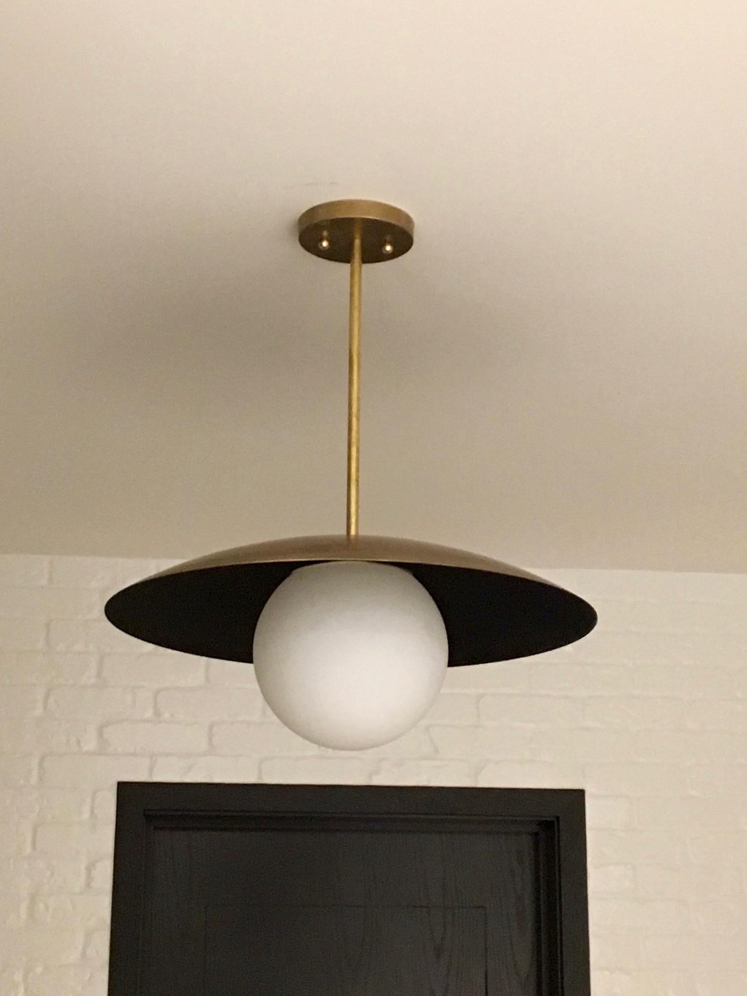 Grande pendente in ottone massiccio Sasco da 20