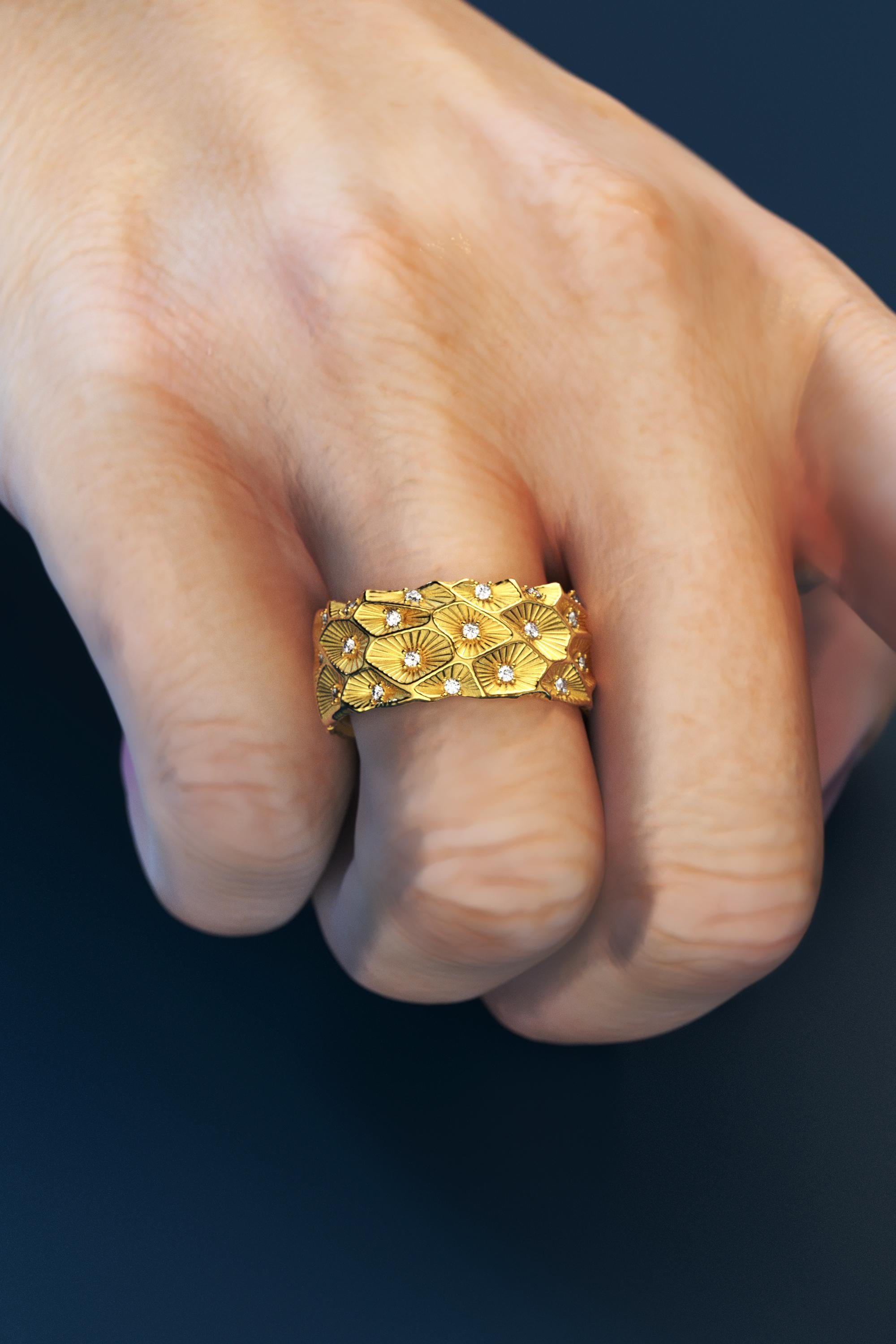 For Sale:  Large Diamond Band in 18k Solid Gold - Made in Italy by Oltremare Gioielli 4