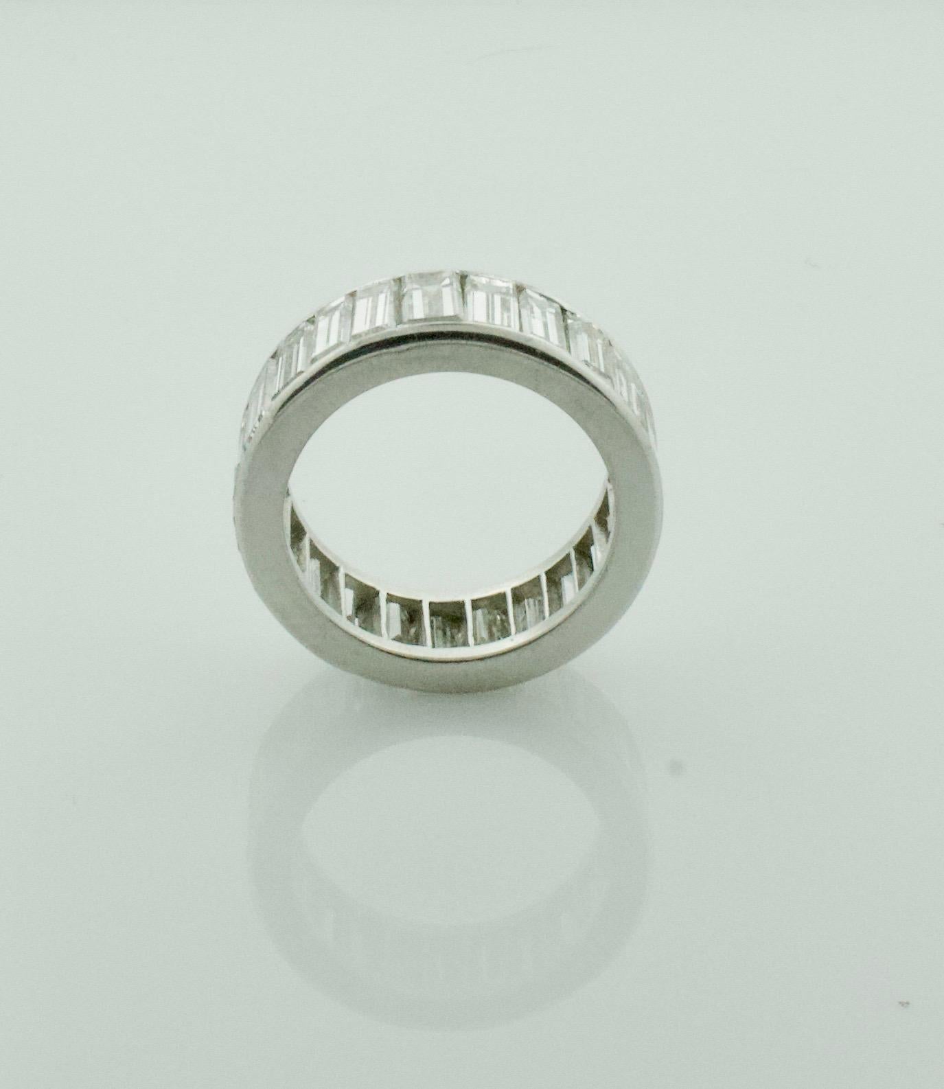 Women's or Men's Large Diamond Eternity Ring in Platinum 9.50 Carat