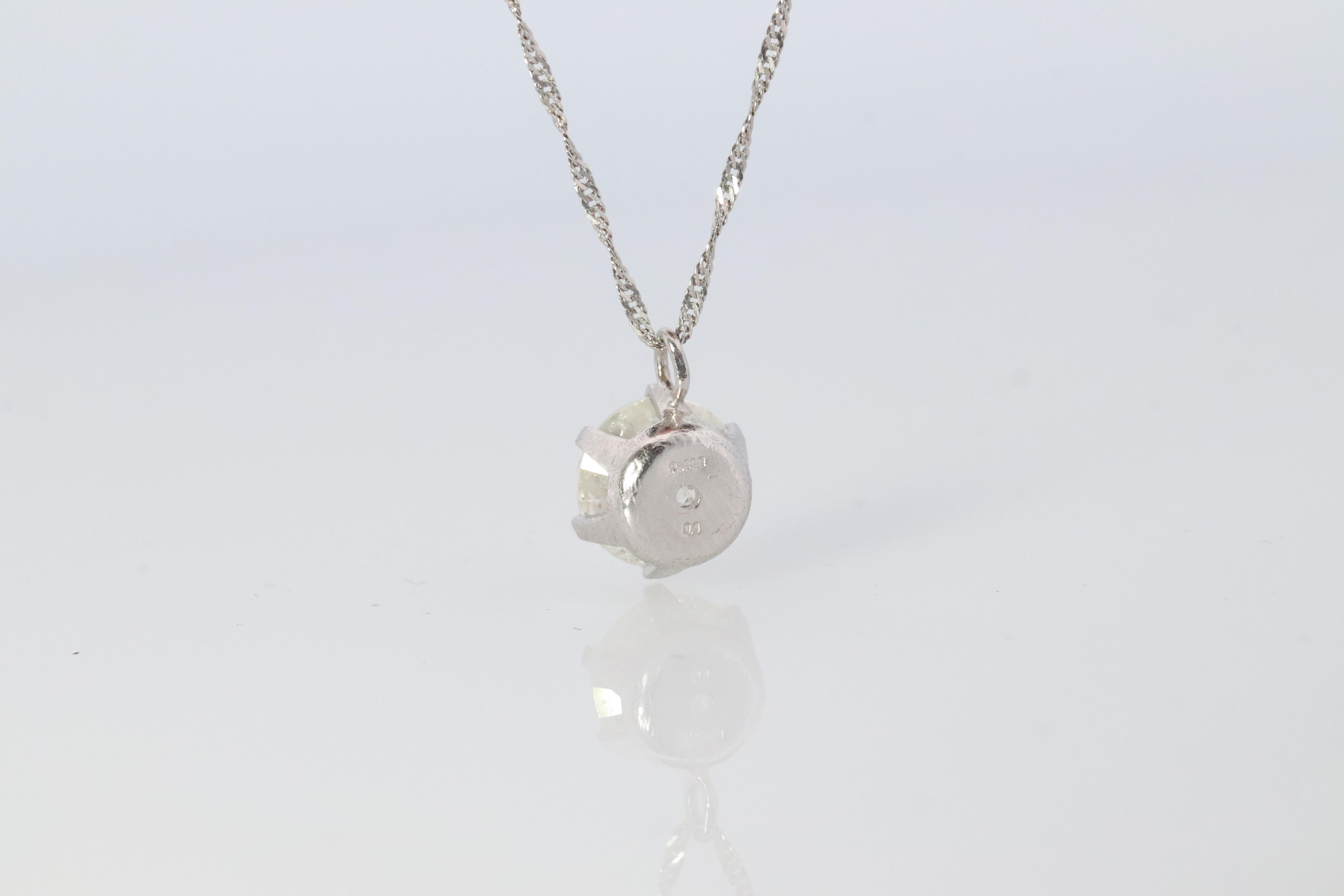 De las mujeres Colgante solitario de diamante grande. Collar Platino Pt999 Diamante redondo 0.9CT