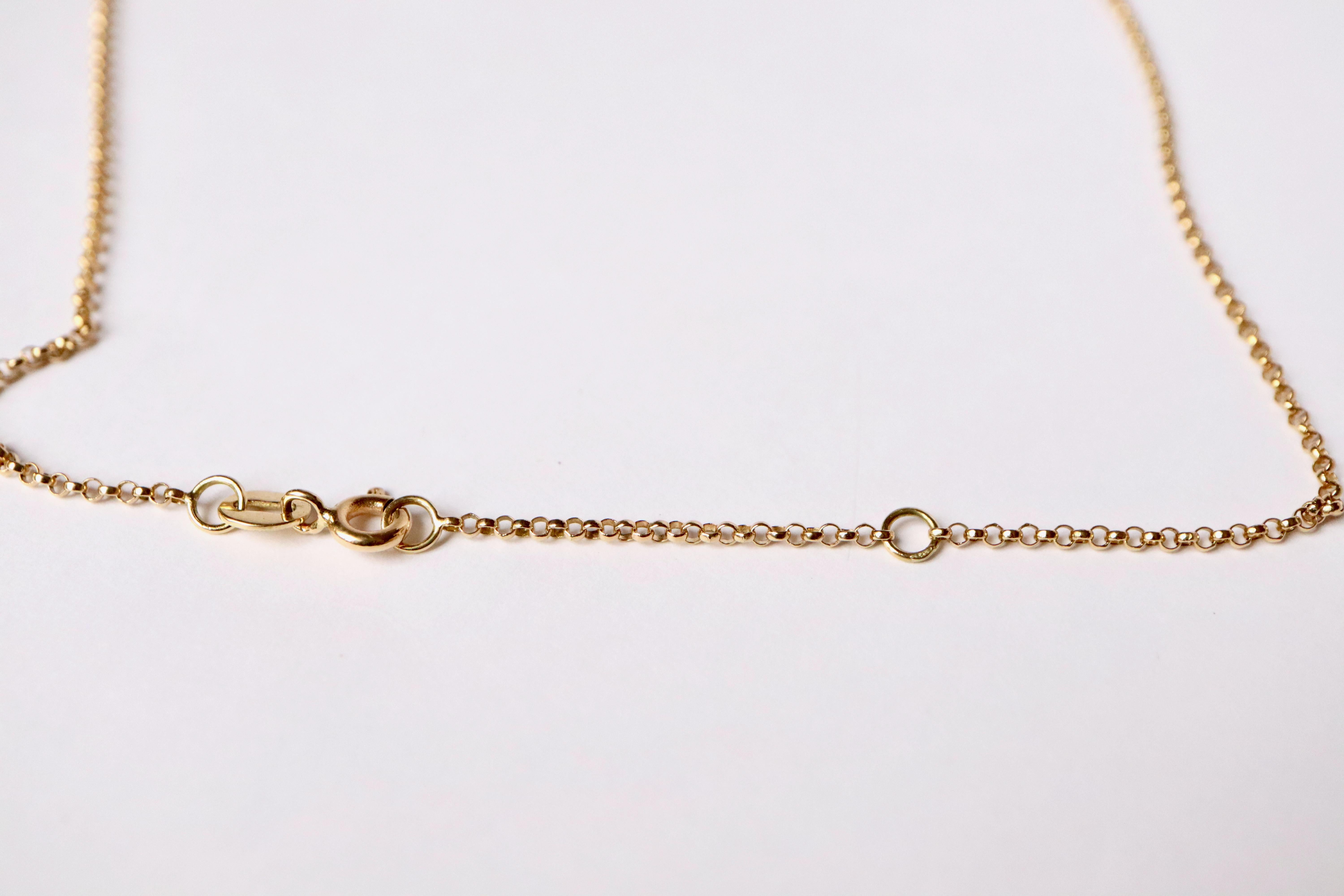 Collier pendentif en forme de cœur en or 18 carats avec gros diamants en vente 7
