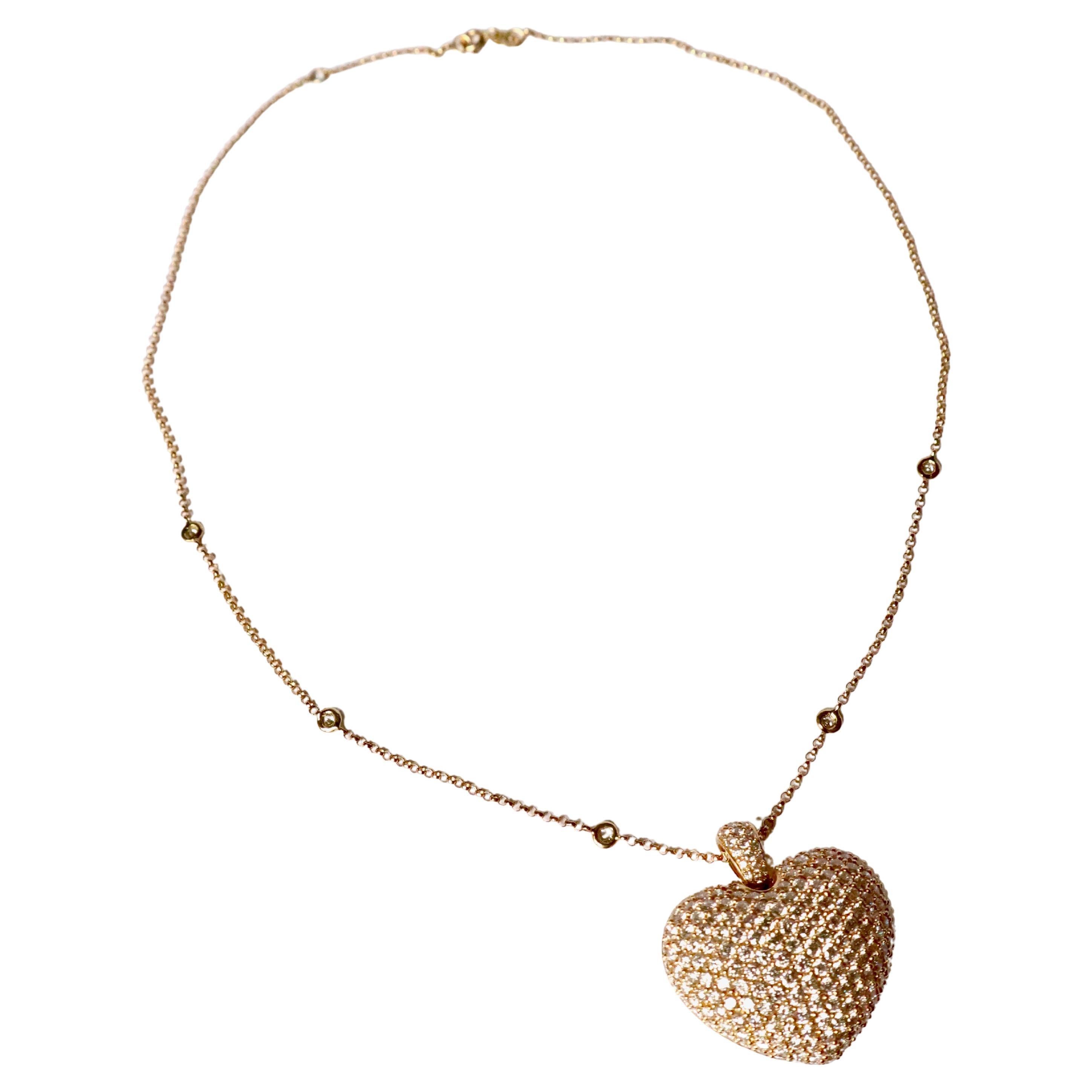 Large Diamonds Heart Pendant Necklace on 18 Karat Gold