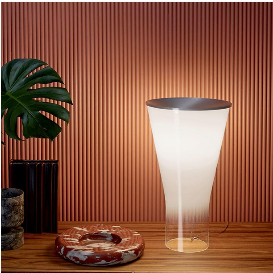 Anodisé Grande lampe de table en verre soufflé 'Soffio' à intensité variable en blanc pour Foscarini en vente