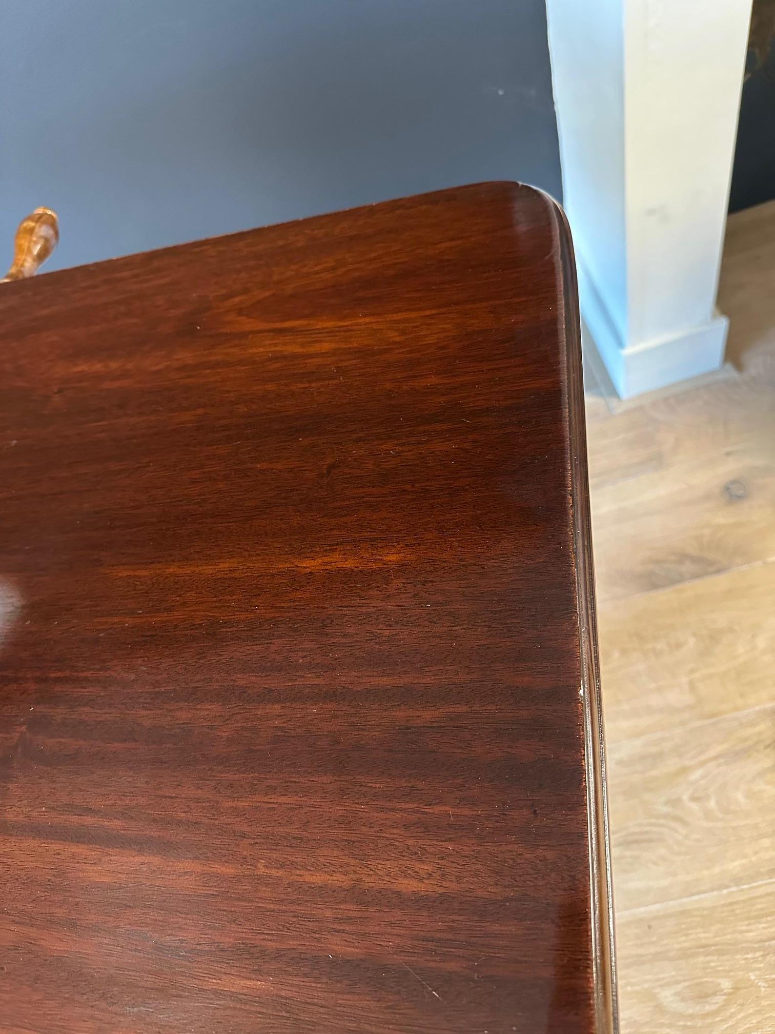 Grande table de salle à manger en vente 3