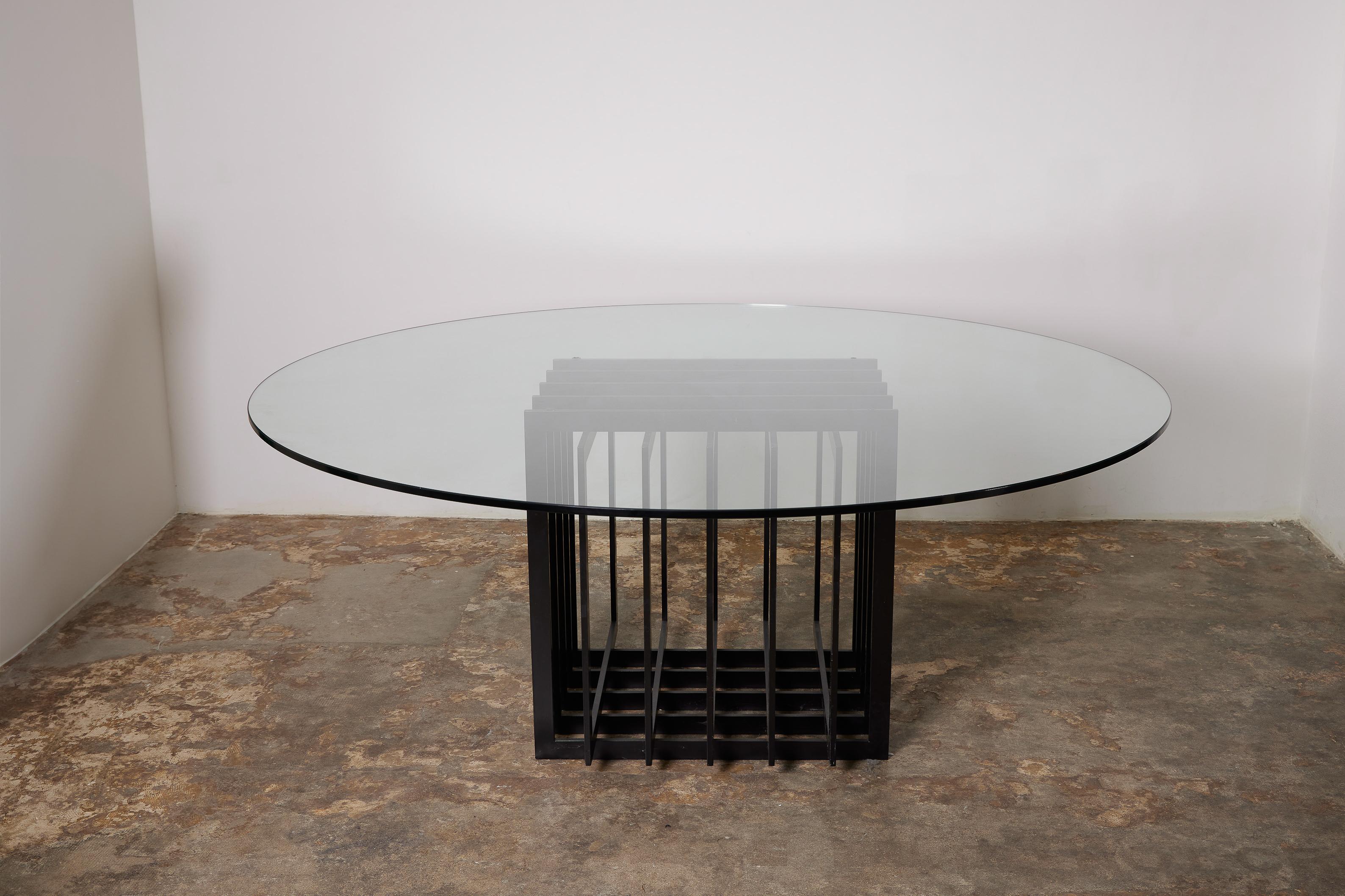 Grande table de salle à manger en verre et métal, années 1980 en vente 4